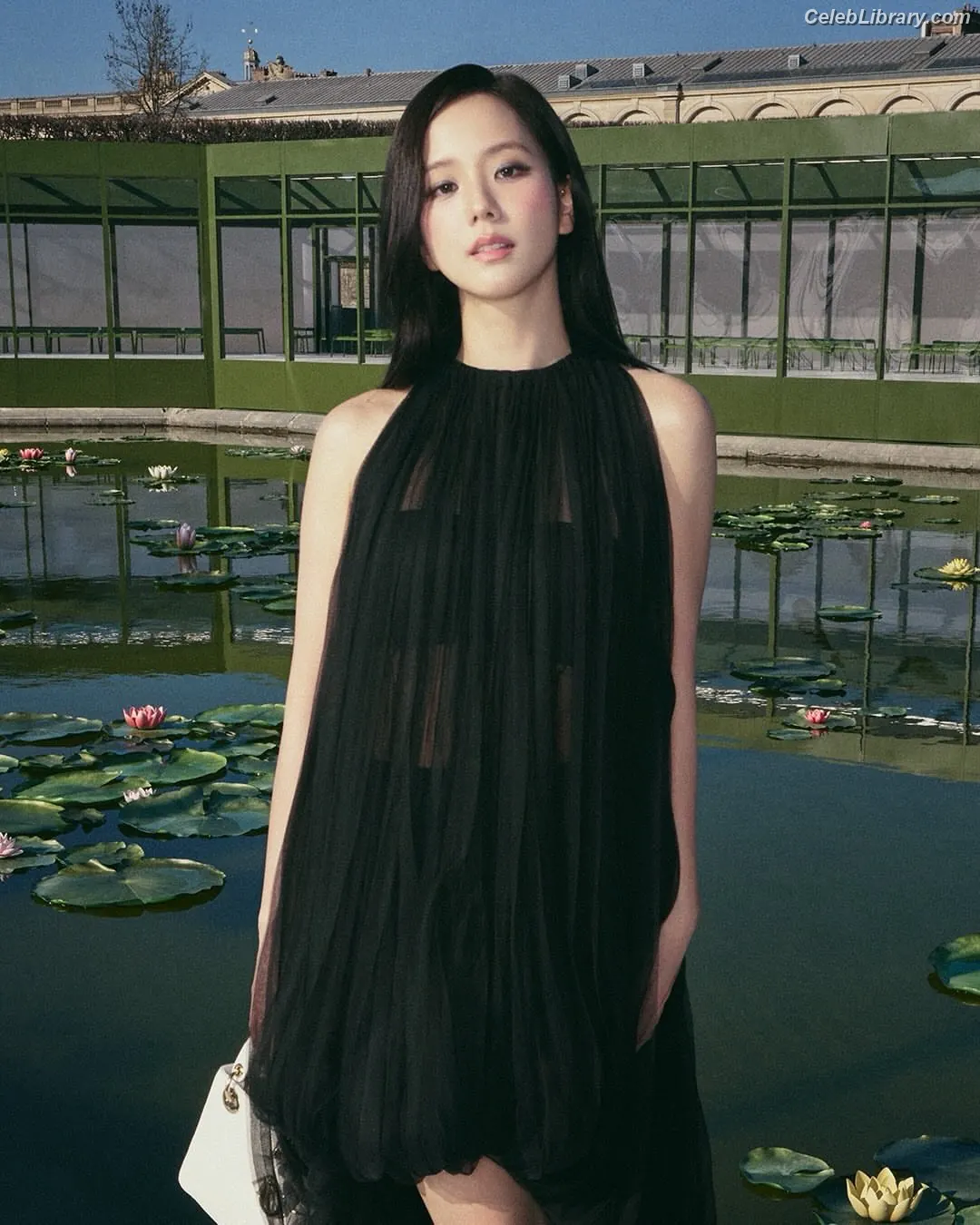 Jisoo  - BLΛƆKPIИK ( BLACKPINK ) photo 23 of 2451