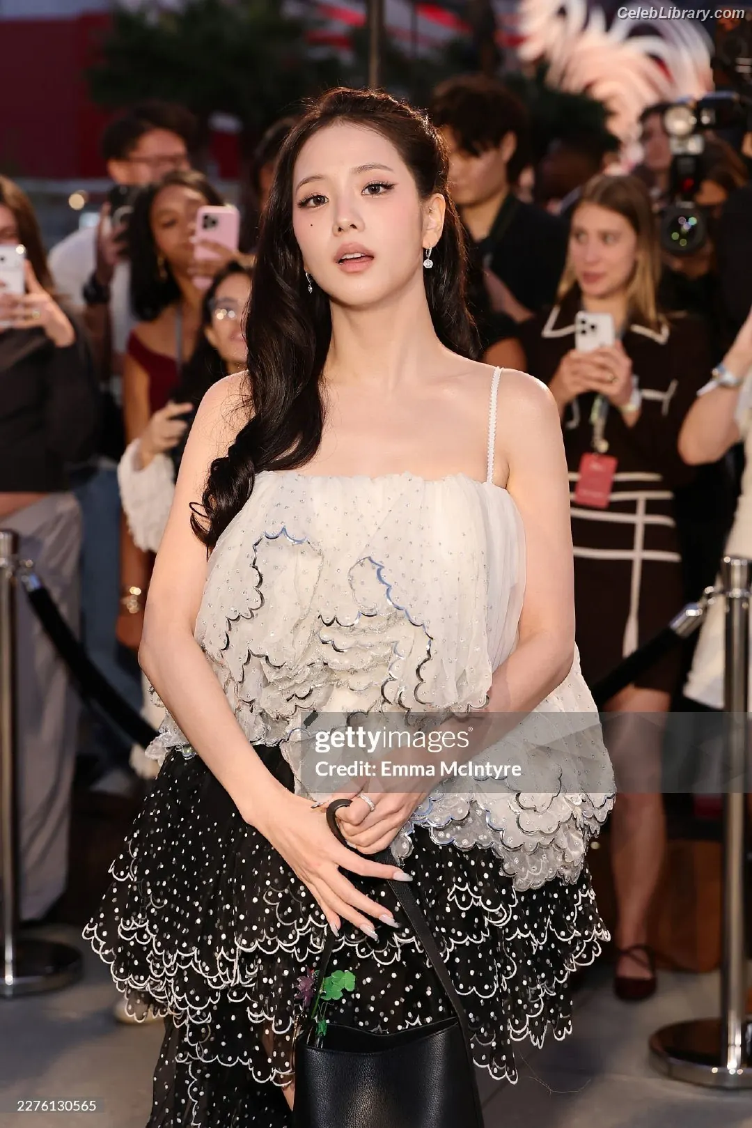 Jisoo  - BLΛƆKPIИK ( BLACKPINK ) photo 22 of 2451