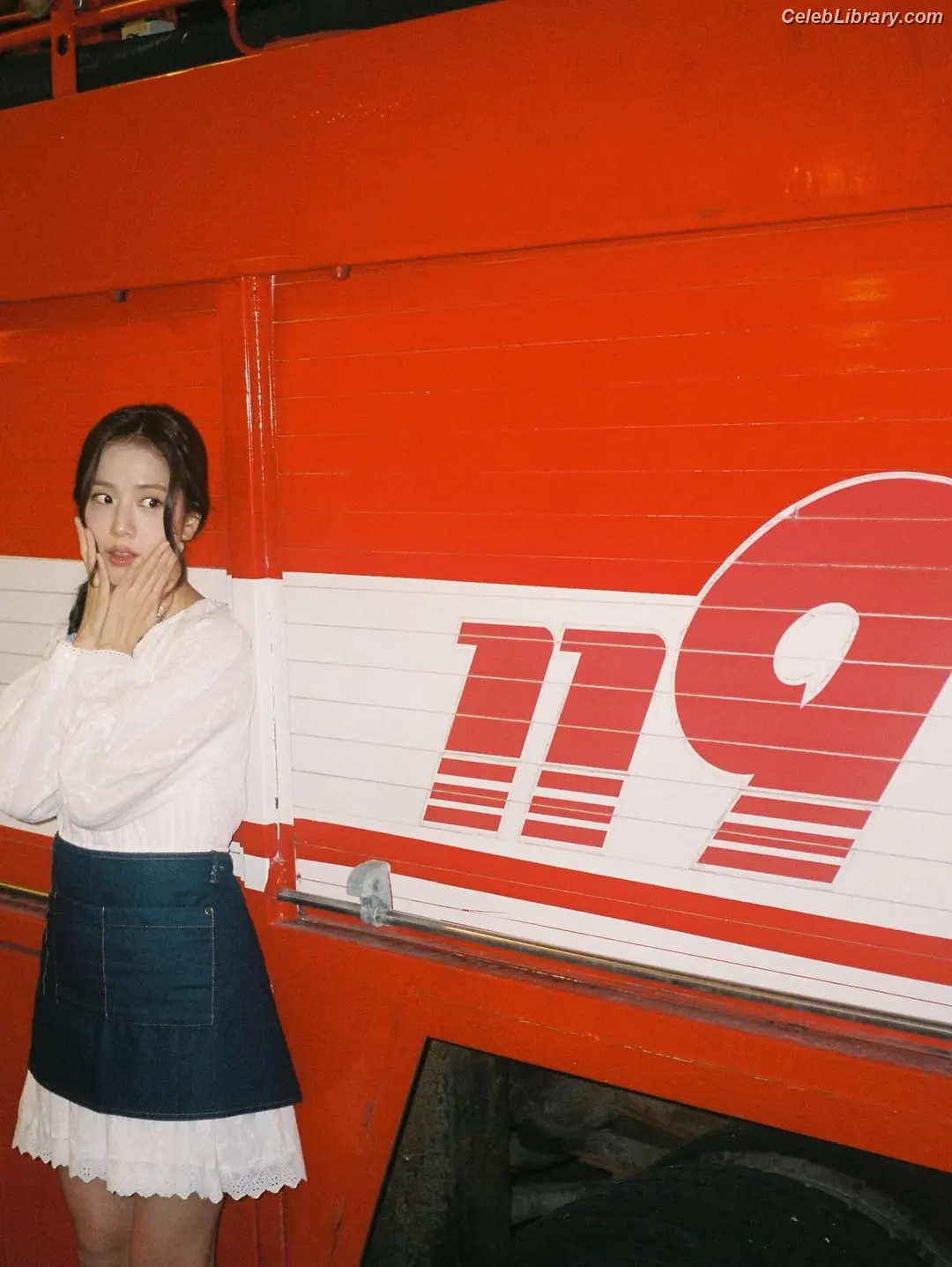Jisoo - BLΛƆKPIИK ( BLACKPINK ) photo 5 of 2451