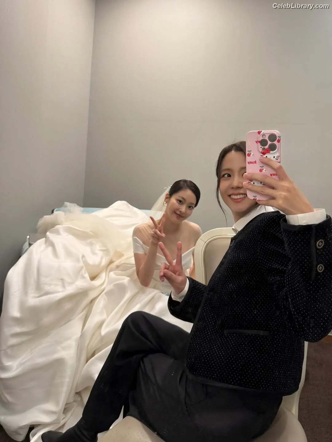 Jisoo - BLΛƆKPIИK ( BLACKPINK ) photo 13 of 2451
