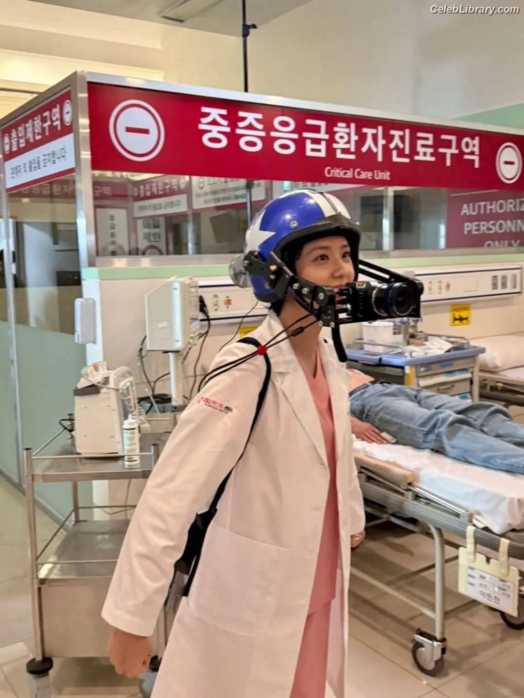 Jisoo - BLΛƆKPIИK ( BLACKPINK ) photo 19 of 2451