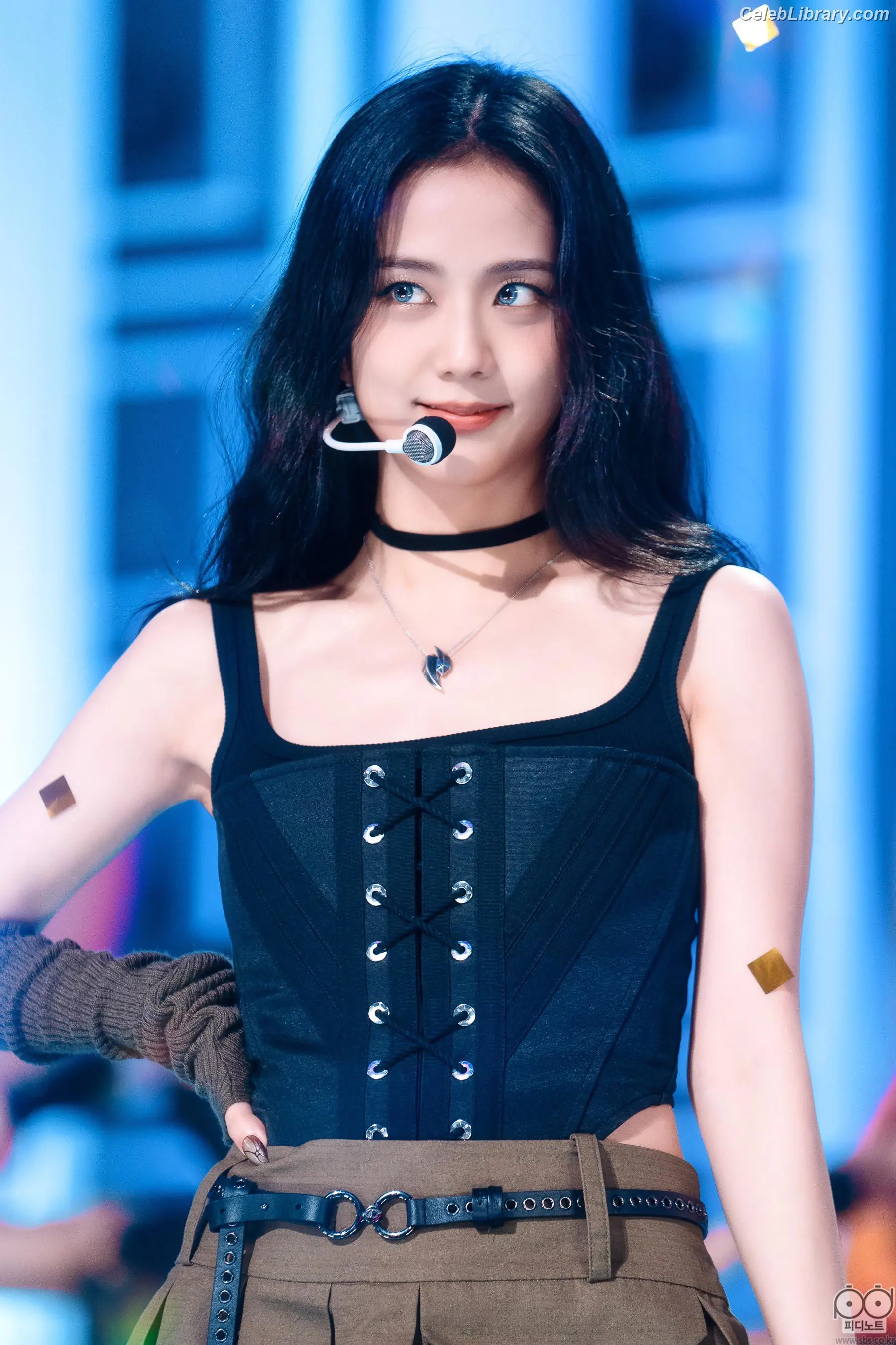 Jisoo - BLΛƆKPIИK ( BLACKPINK ) photo 5 of 2451