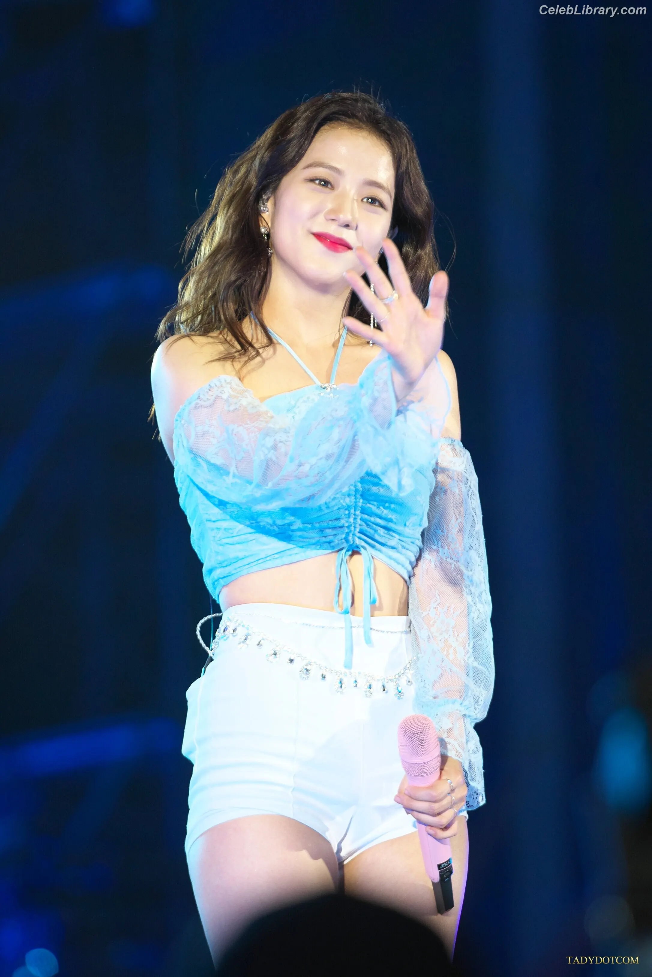 Jisoo  - BLΛƆKPIИK ( BLACKPINK ) photo 17 of 2451