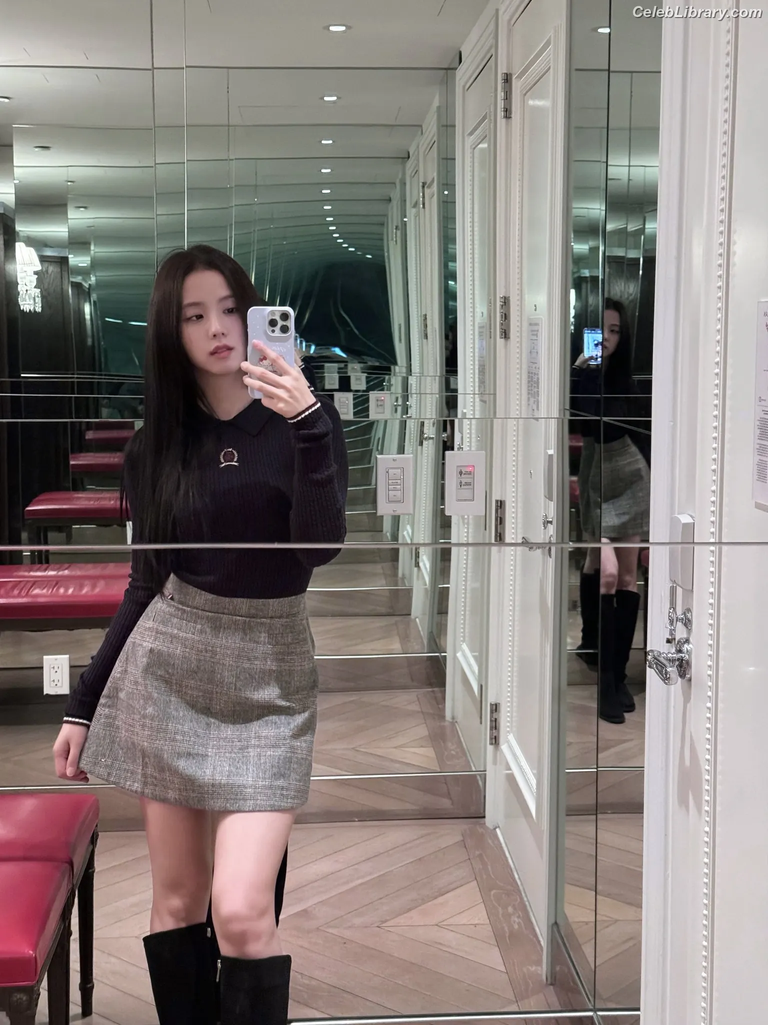 Jisoo  - BLΛƆKPIИK ( BLACKPINK ) photo 16 of 2451