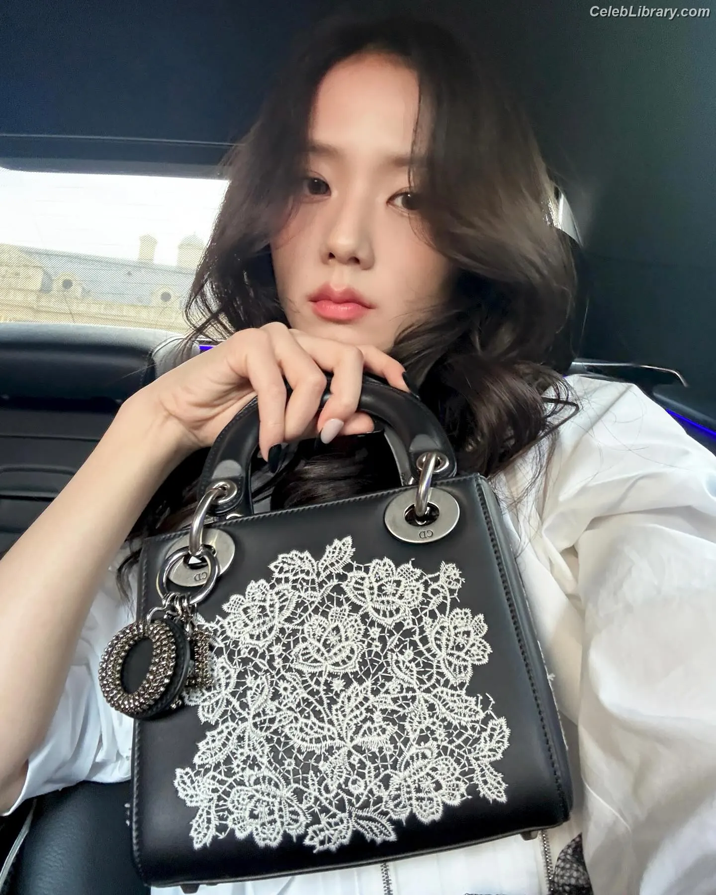 Jisoo - BLΛƆKPIИK ( BLACKPINK ) photo 14 of 2451