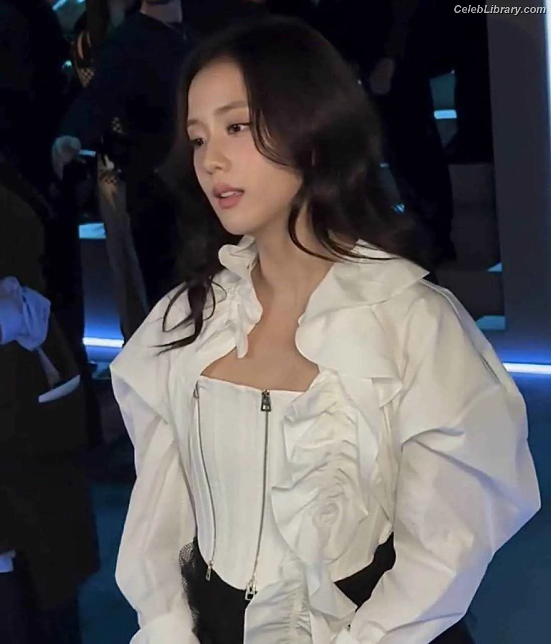 Jisoo  - BLΛƆKPIИK ( BLACKPINK ) photo 4 of 2451