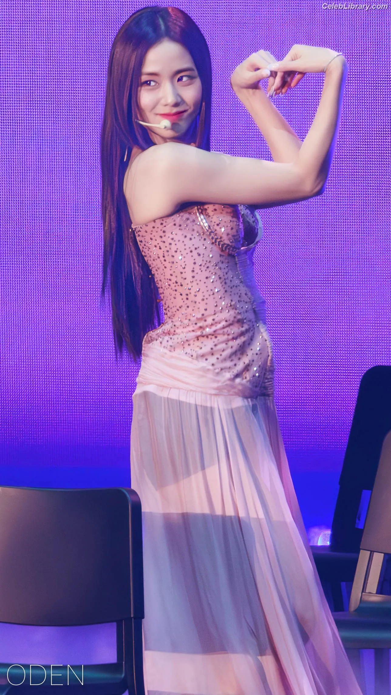 Jisoo - BLΛƆKPIИK ( BLACKPINK ) photo 7 of 2451