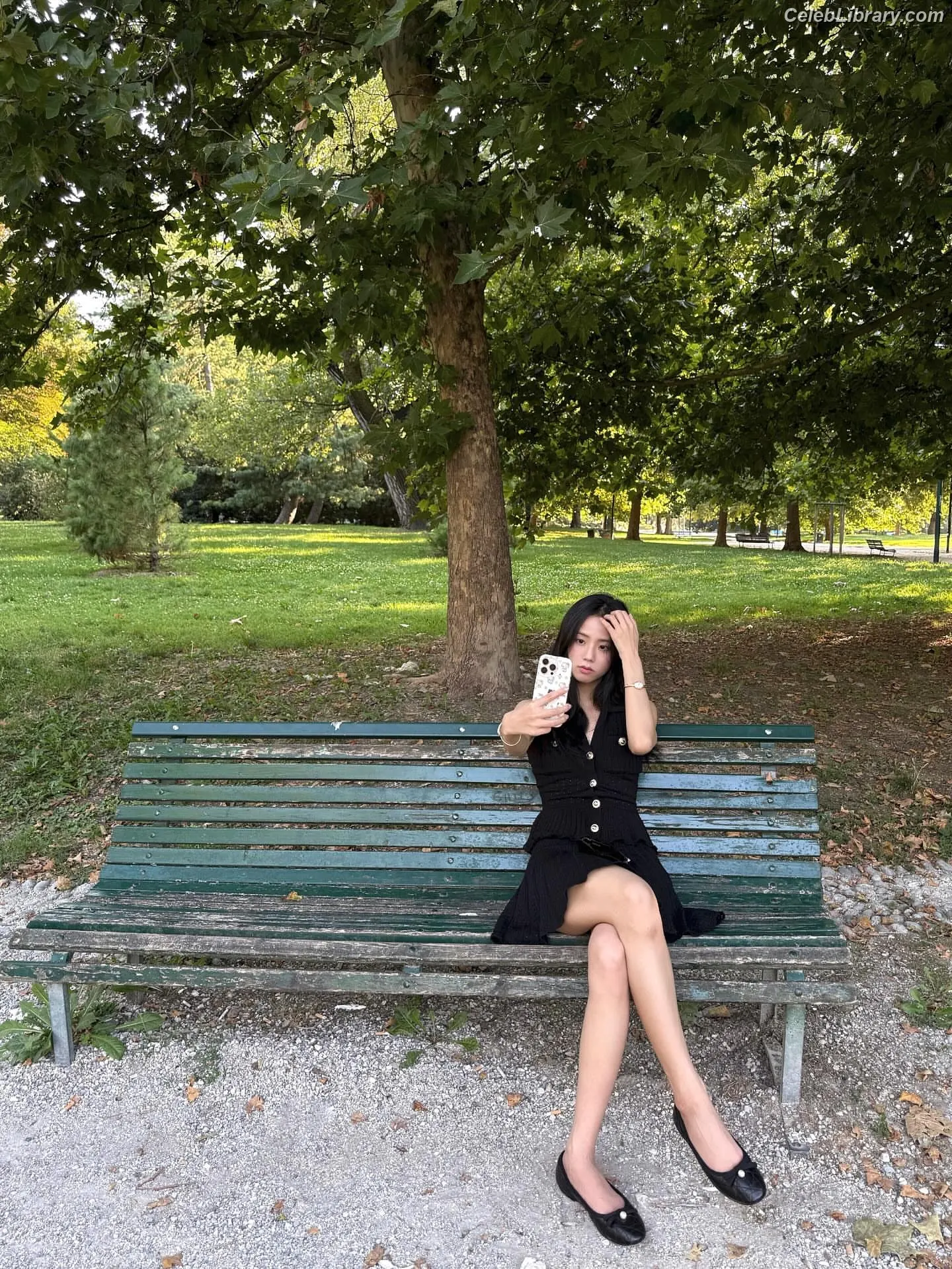 Jisoo  - BLΛƆKPIИK ( BLACKPINK ) photo 21 of 2451