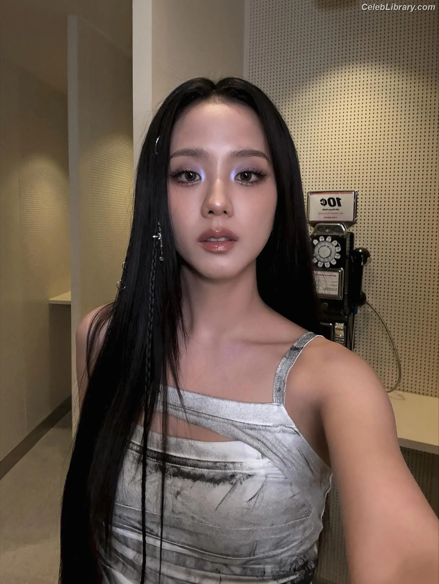 Jisoo  - BLΛƆKPIИK ( BLACKPINK ) photo 19 of 2451
