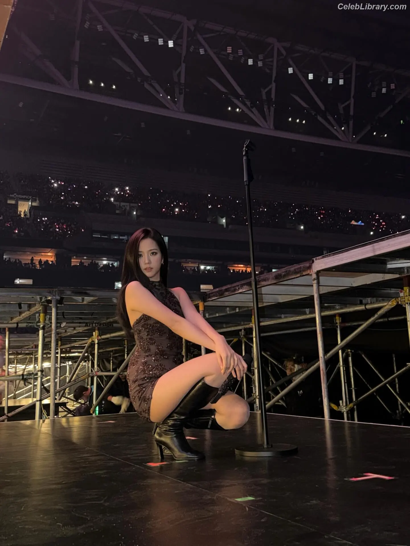 Jisoo  - BLΛƆKPIИK ( BLACKPINK ) photo 5 of 2451