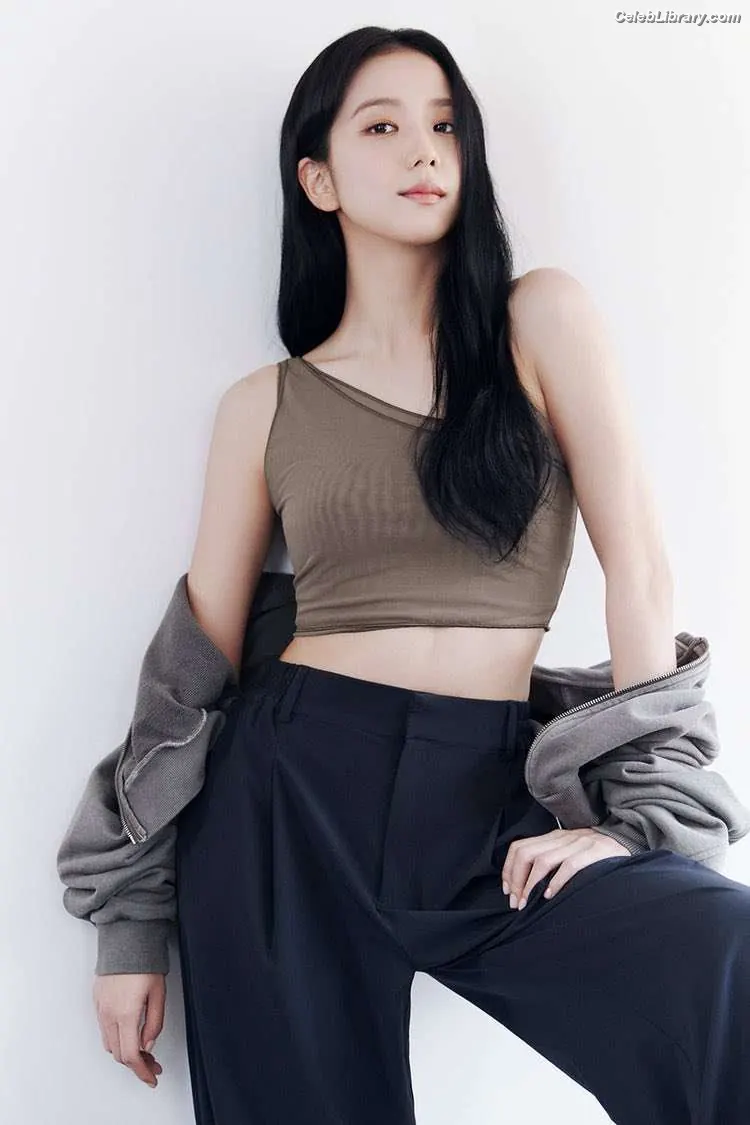 Jisoo  - BLΛƆKPIИK ( BLACKPINK ) photo 18 of 2451