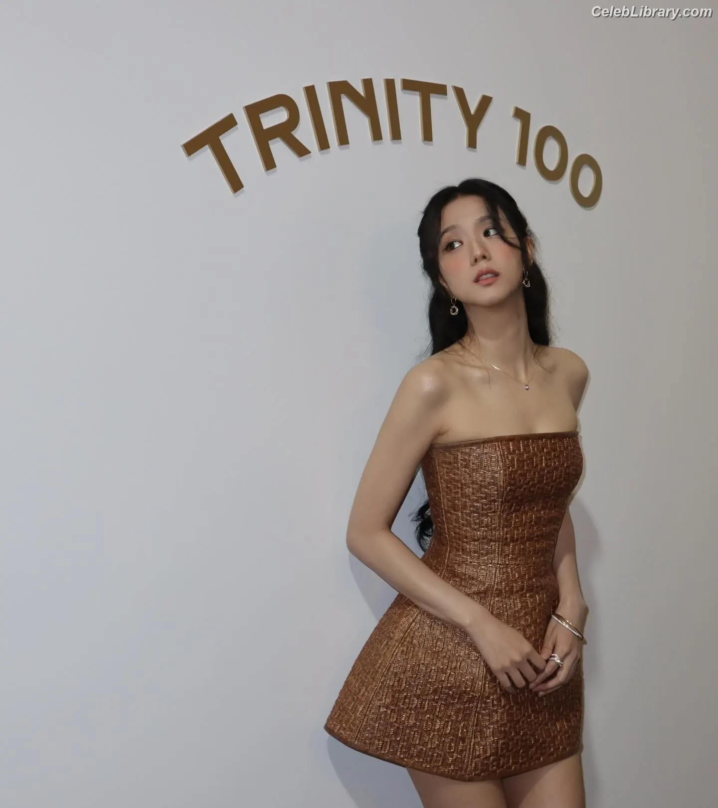 Jisoo - BLΛƆKPIИK ( BLACKPINK ) photo 20 of 2451