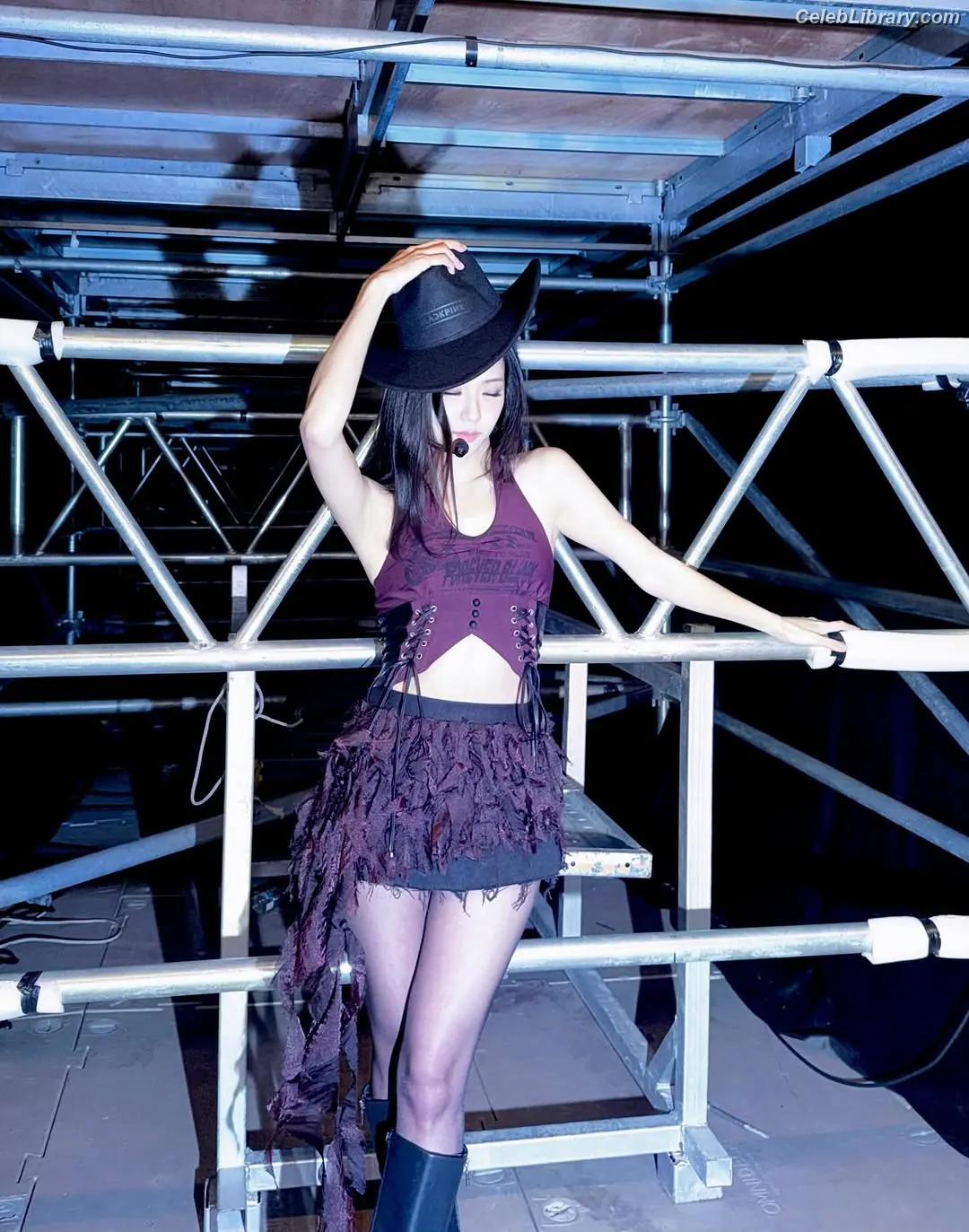 Jisoo - BLΛƆKPIИK ( BLACKPINK ) photo 13 of 2451