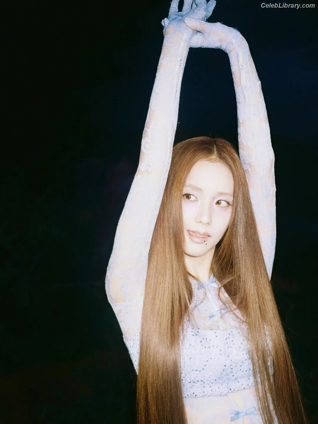 Jisoo  - BLΛƆKPIИK ( BLACKPINK ) photo 19 of 2451