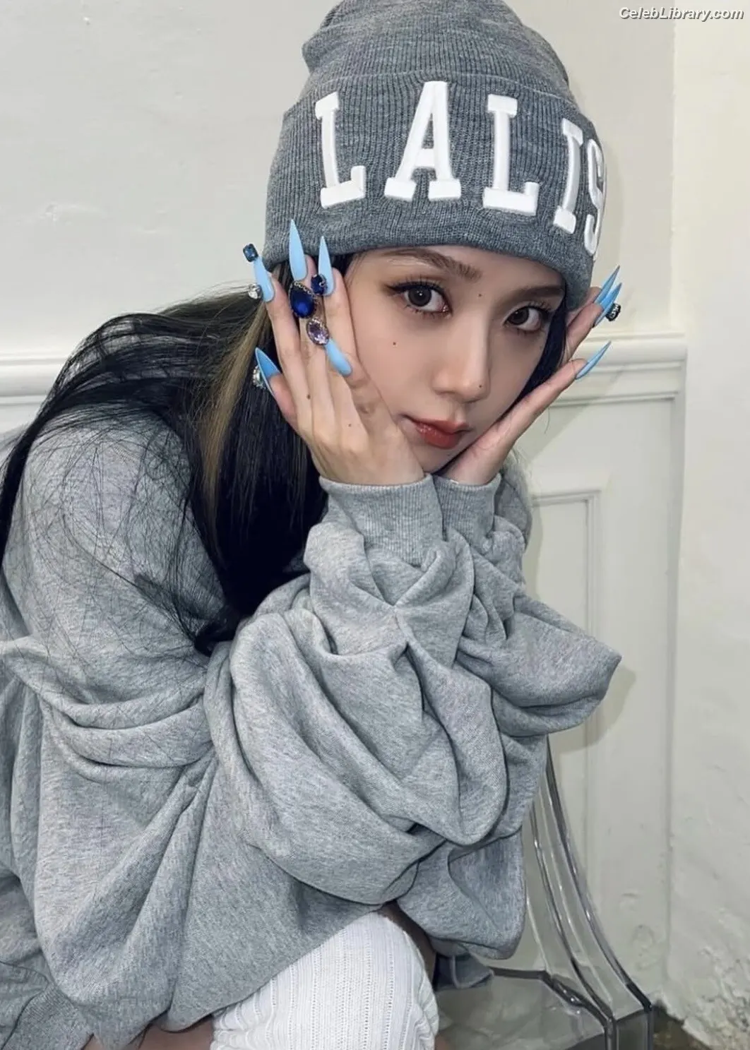 Jisoo - BLΛƆKPIИK ( BLACKPINK ) photo 8 of 2451