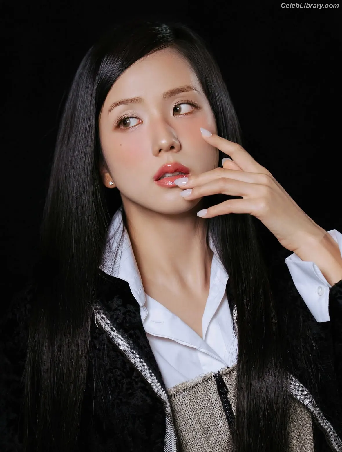Jisoo  - BLΛƆKPIИK ( BLACKPINK ) photo 23 of 2451