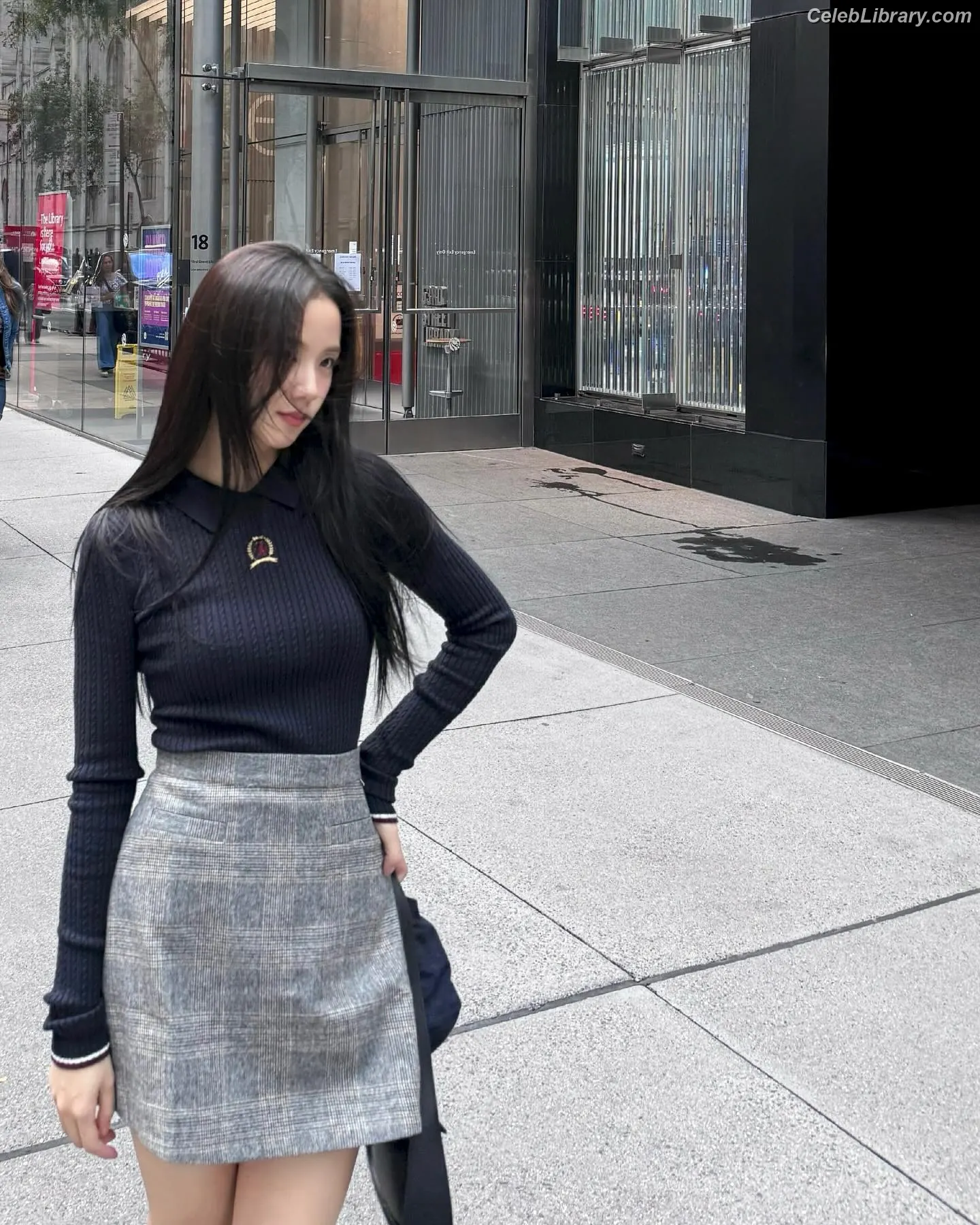 Jisoo  - BLΛƆKPIИK ( BLACKPINK ) photo 19 of 2451
