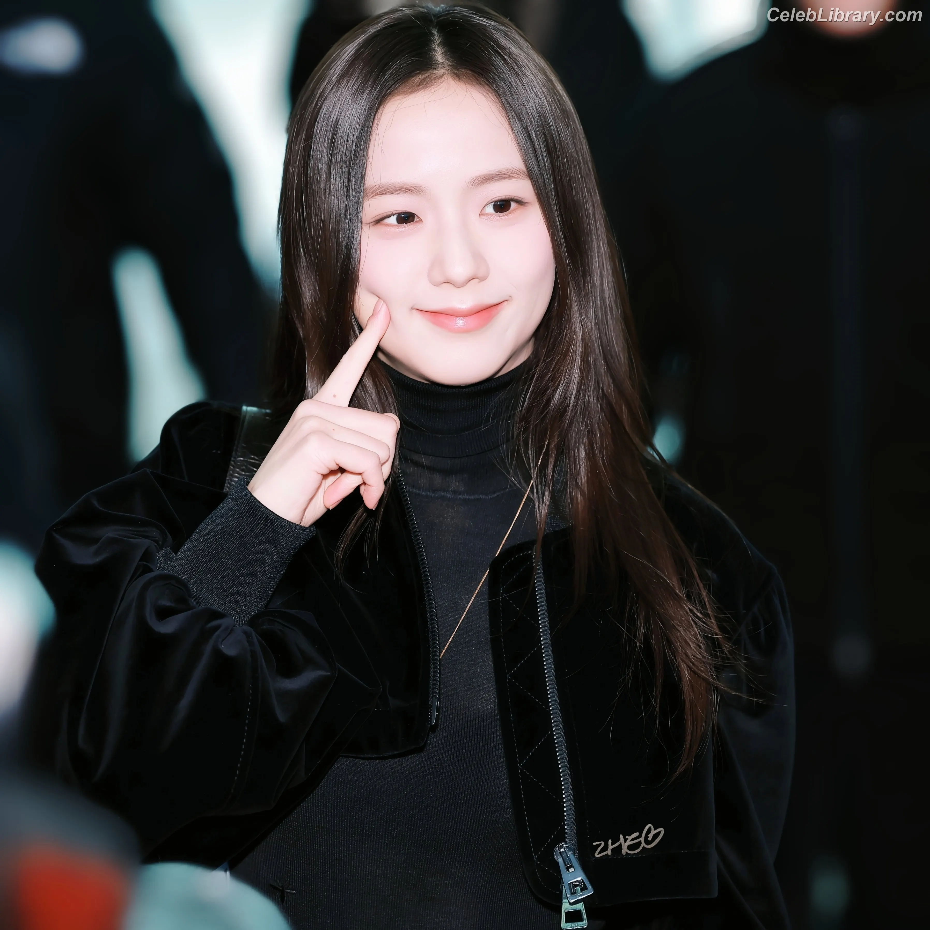 Jisoo - BLΛƆKPIИK ( BLACKPINK ) photo 11 of 2451