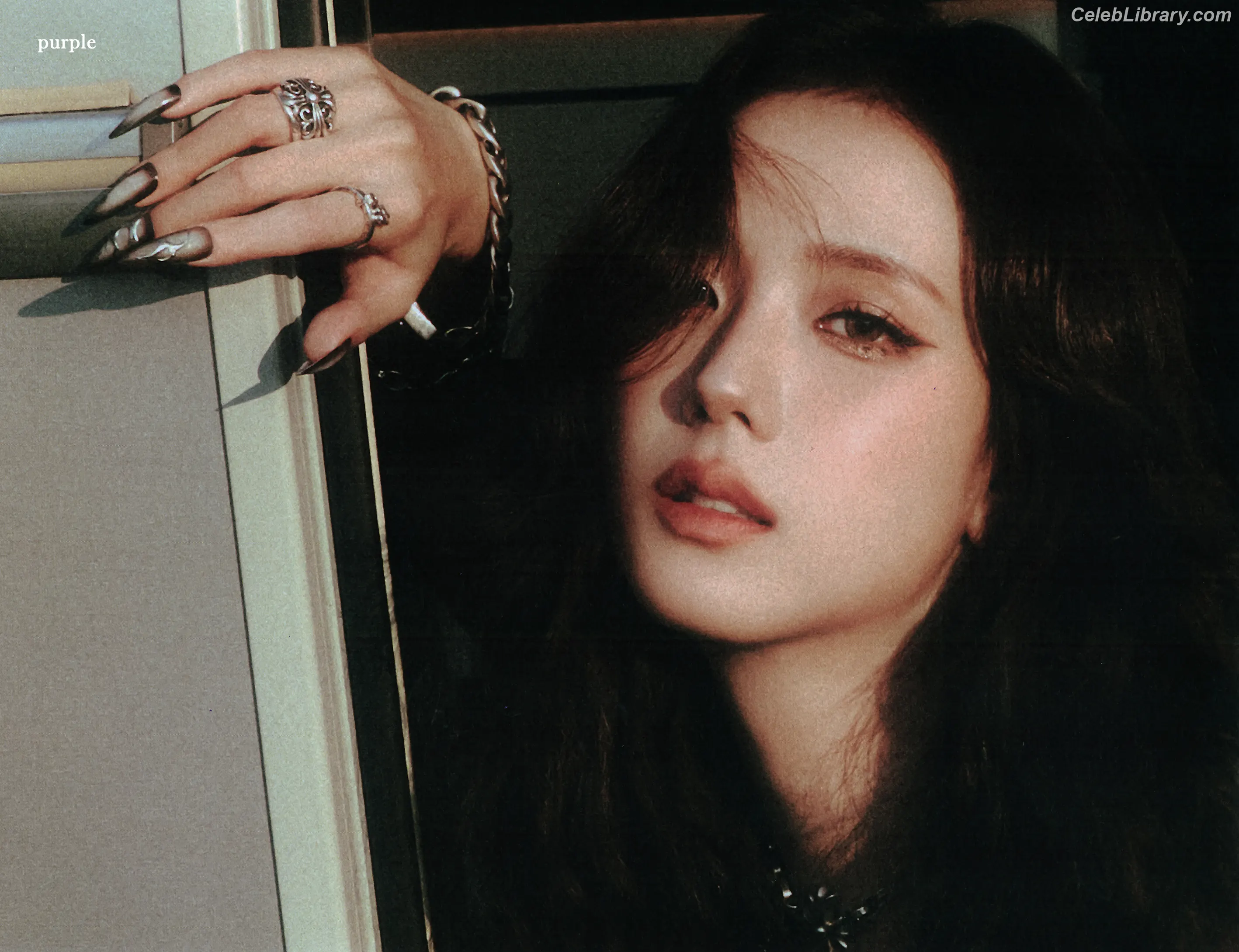 Jisoo  - BLΛƆKPIИK ( BLACKPINK ) photo 3 of 2451