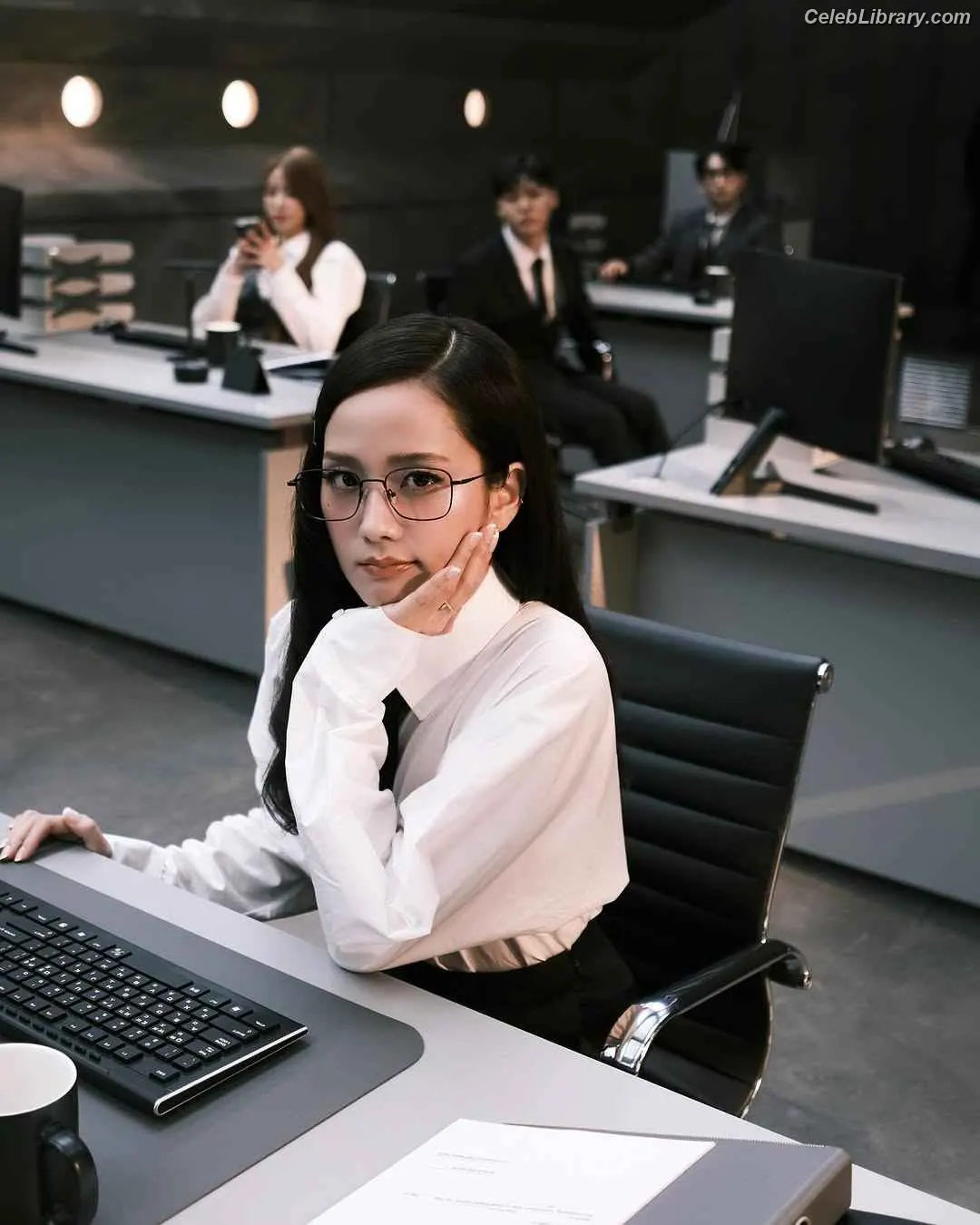 Jisoo  - BLΛƆKPIИK ( BLACKPINK ) photo 10 of 2451
