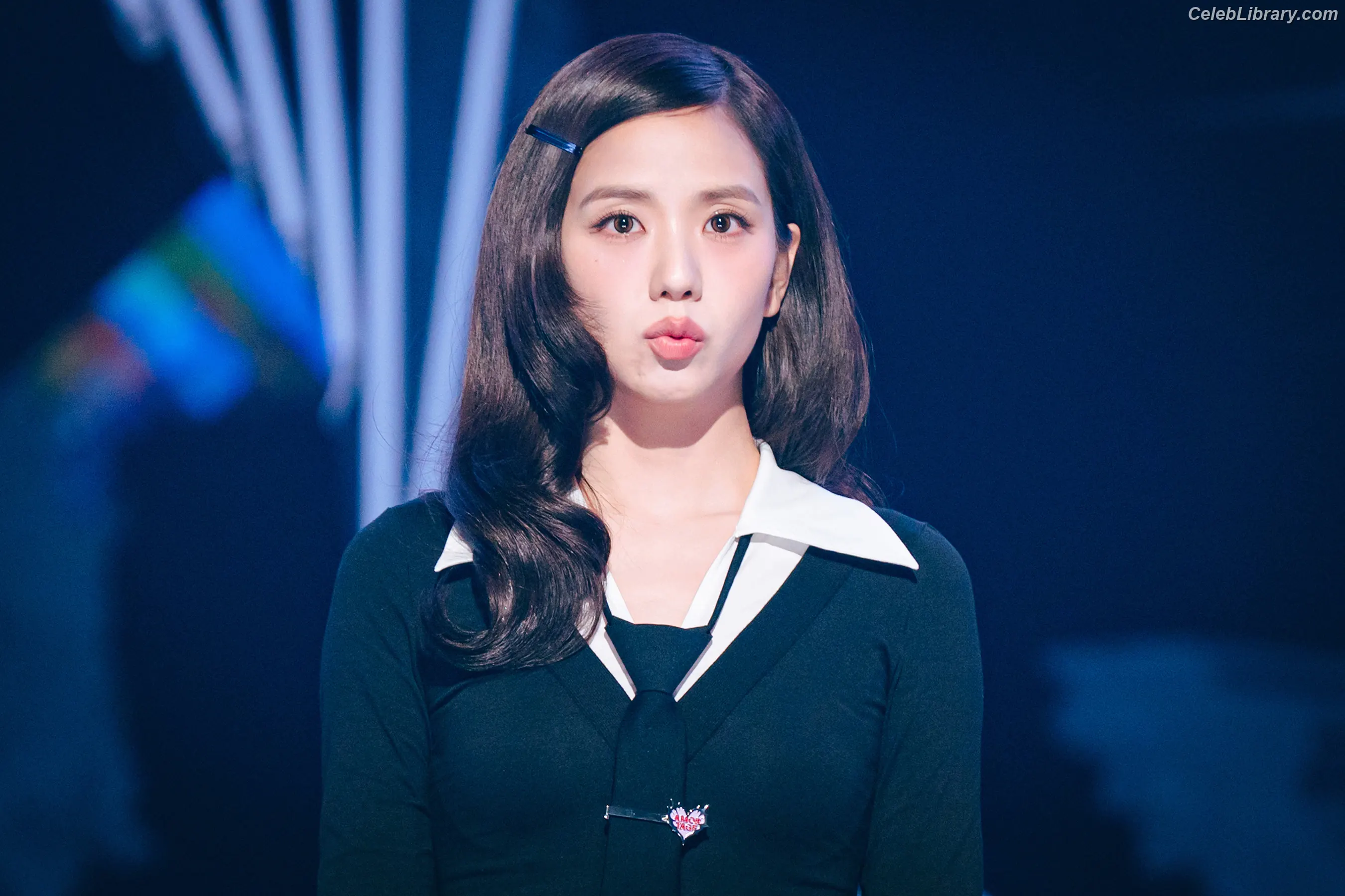 Jisoo  - BLΛƆKPIИK ( BLACKPINK ) photo 19 of 2451