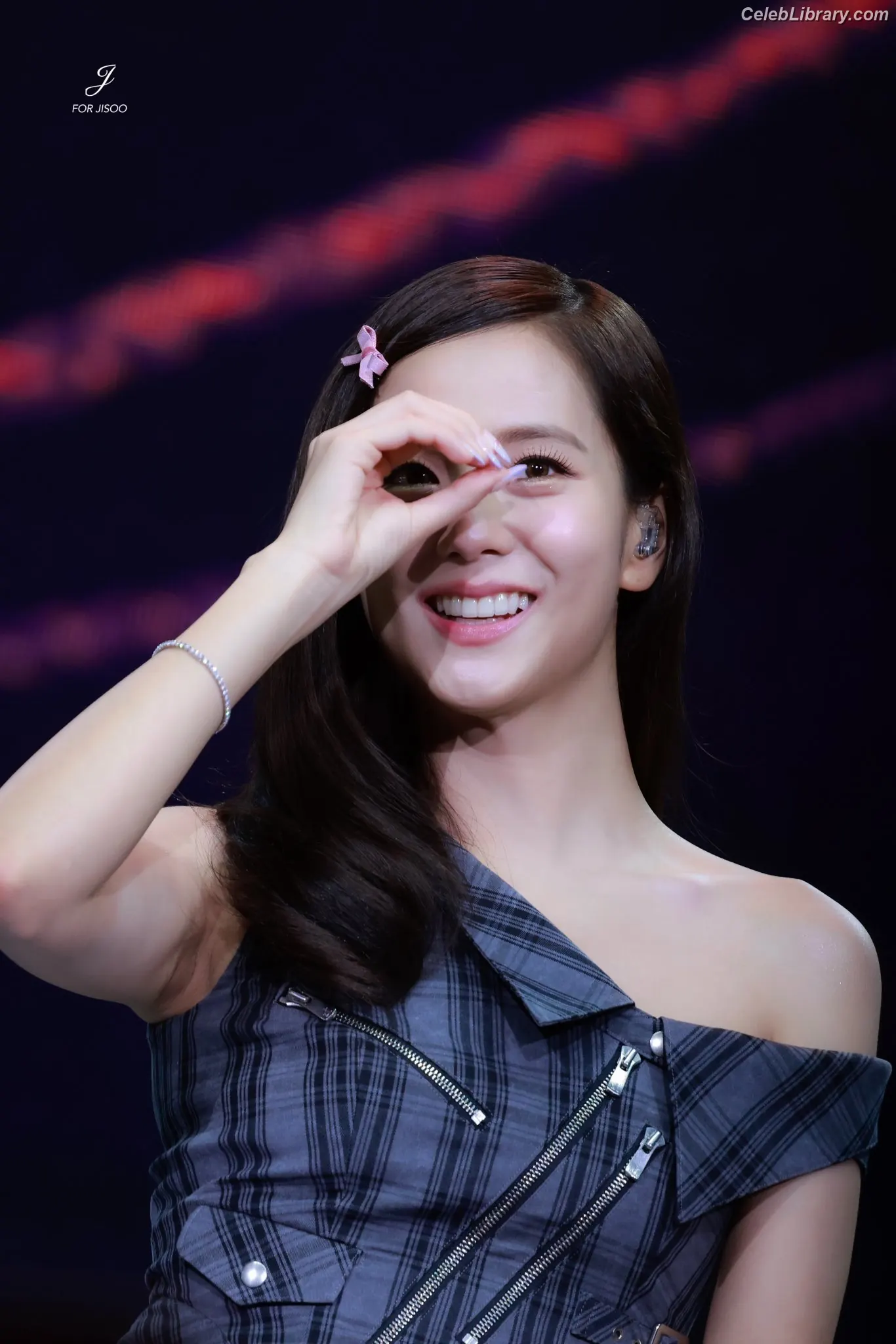 Jisoo - BLΛƆKPIИK ( BLACKPINK ) photo 12 of 2451