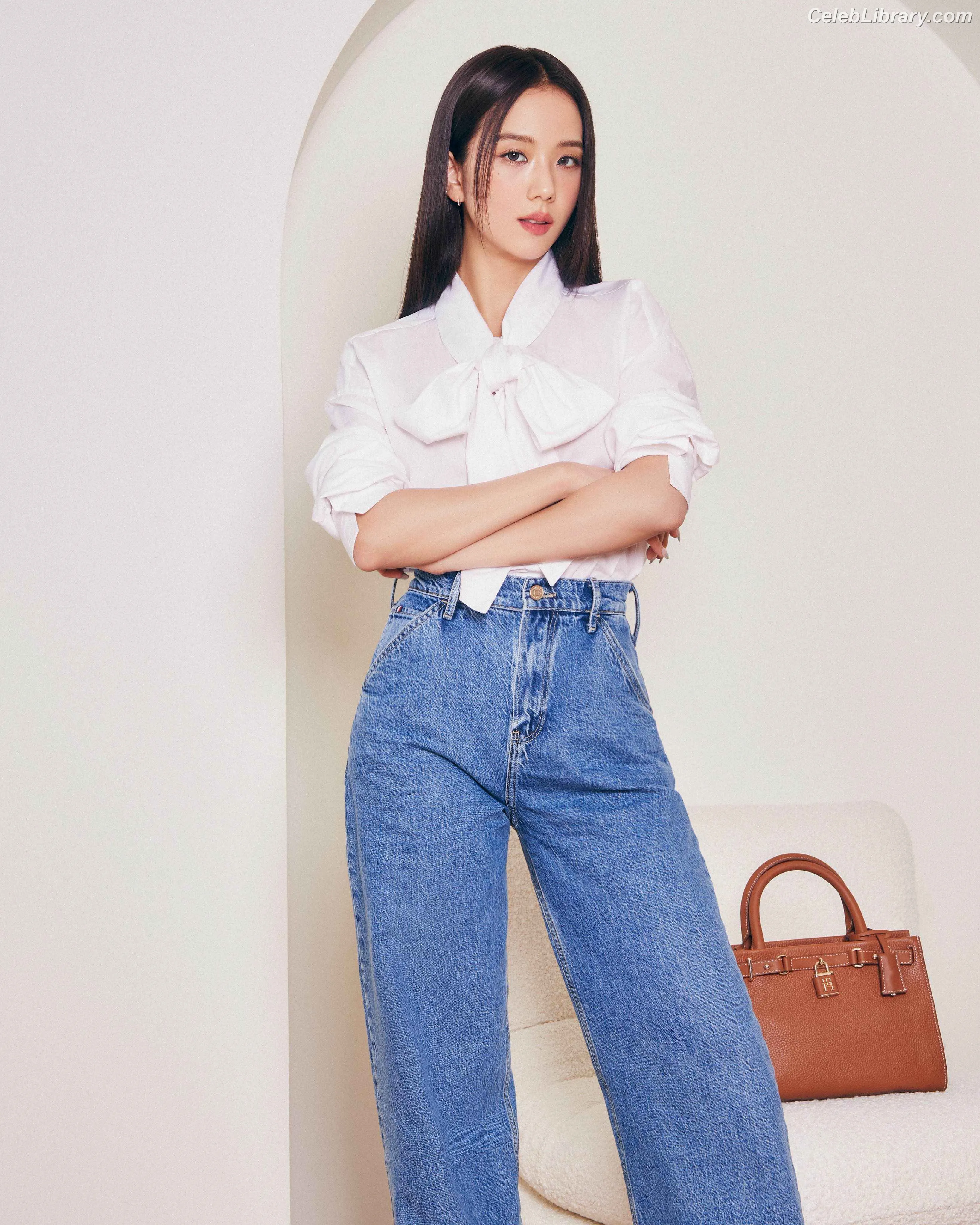 Jisoo  - BLΛƆKPIИK ( BLACKPINK ) photo 18 of 2451