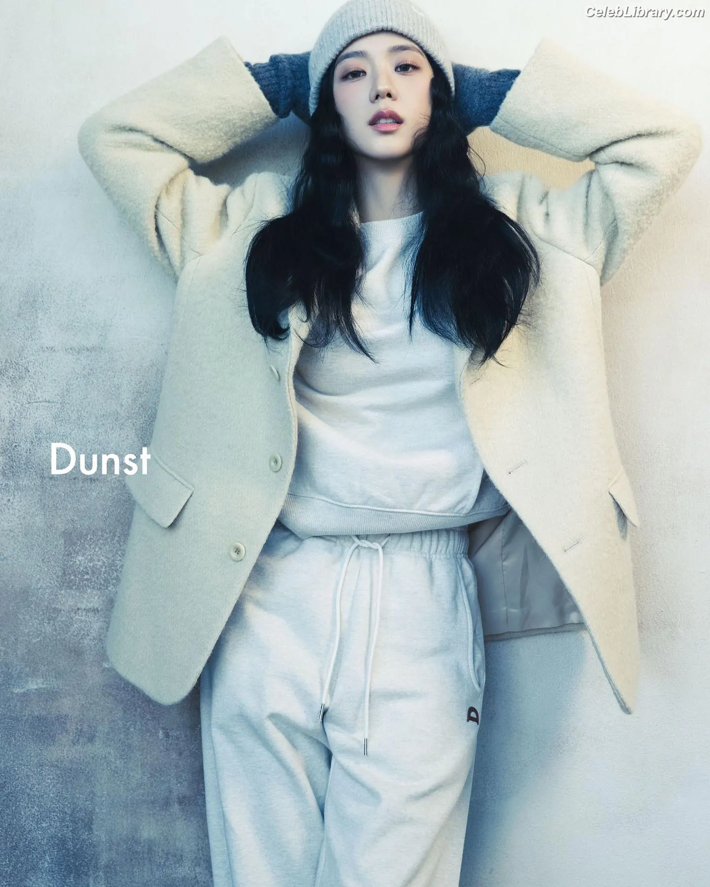 Jisoo - BLΛƆKPIИK ( BLACKPINK ) photo 19 of 2451