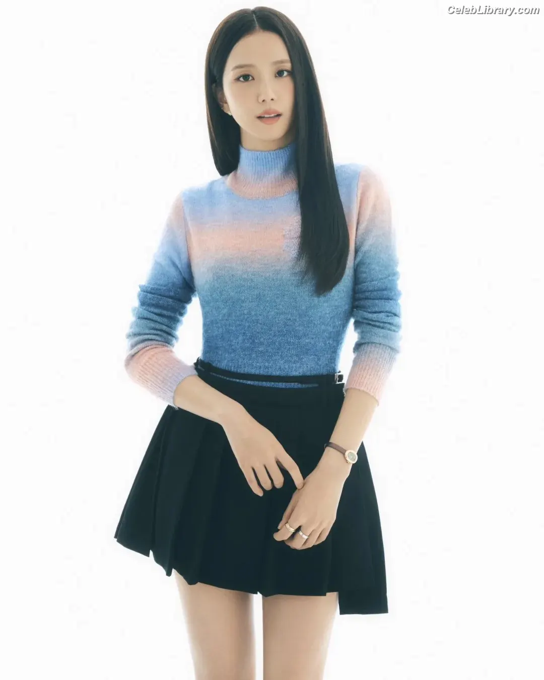 Jisoo  - BLΛƆKPIИK ( BLACKPINK ) photo 11 of 2451