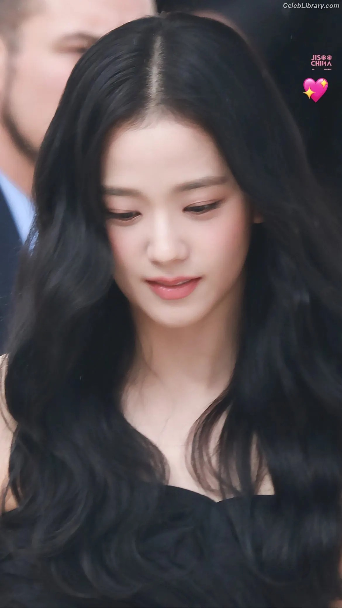 Jisoo  - BLΛƆKPIИK ( BLACKPINK ) photo 16 of 2451