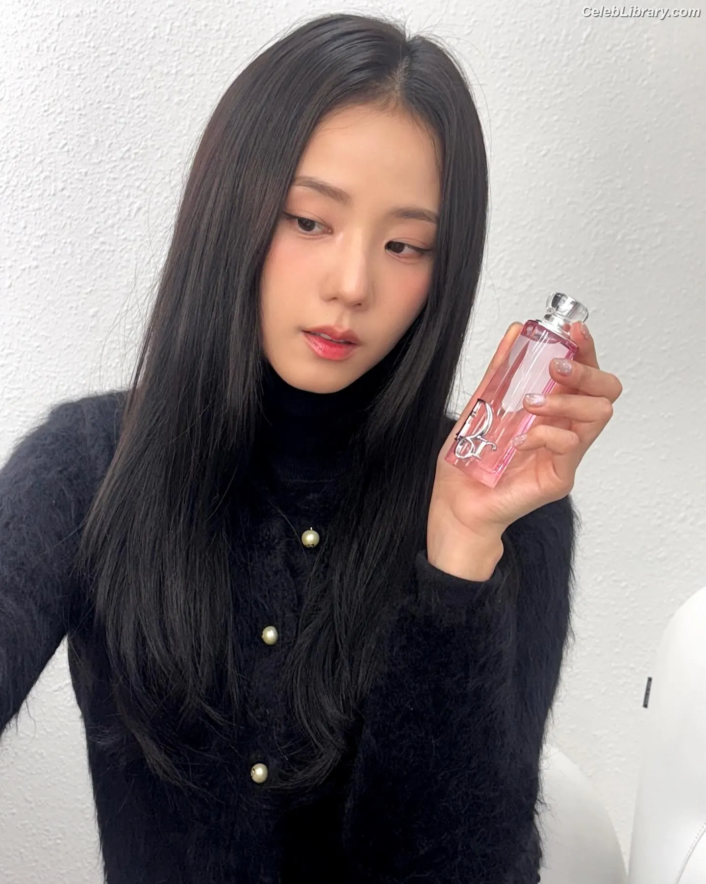 Jisoo - BLΛƆKPIИK ( BLACKPINK ) photo 20 of 2451