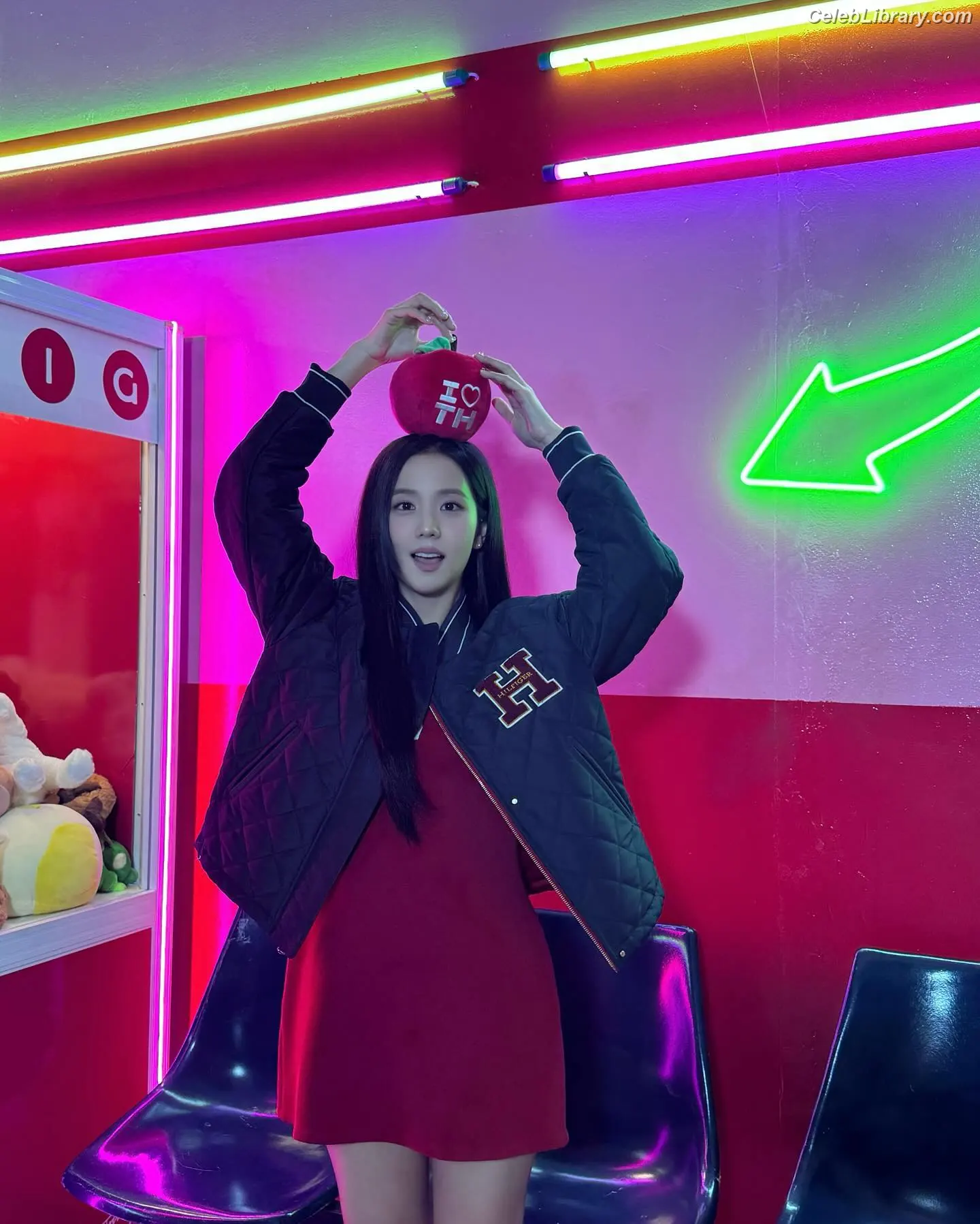 Jisoo  - BLΛƆKPIИK ( BLACKPINK ) photo 15 of 2451