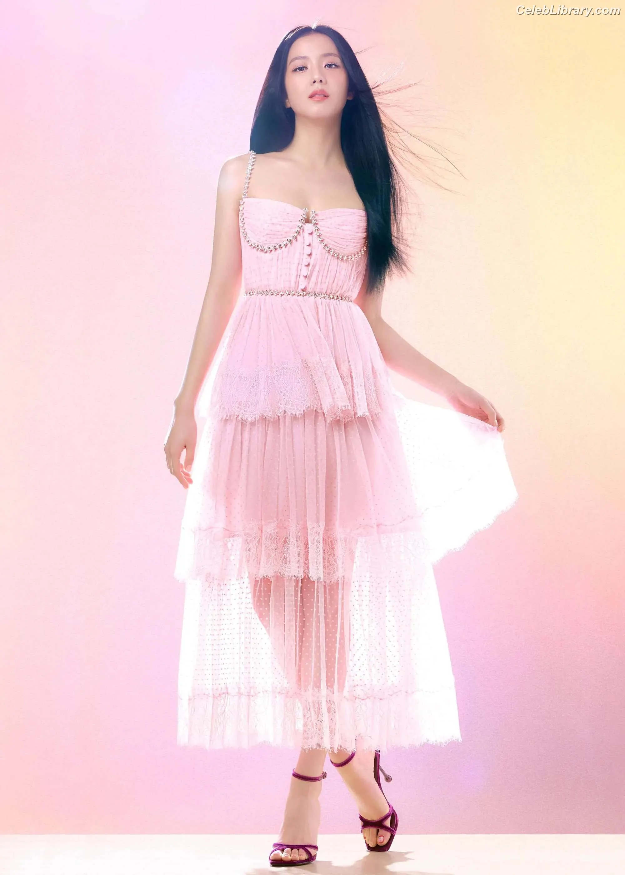 Jisoo  - BLΛƆKPIИK ( BLACKPINK ) photo 15 of 2451