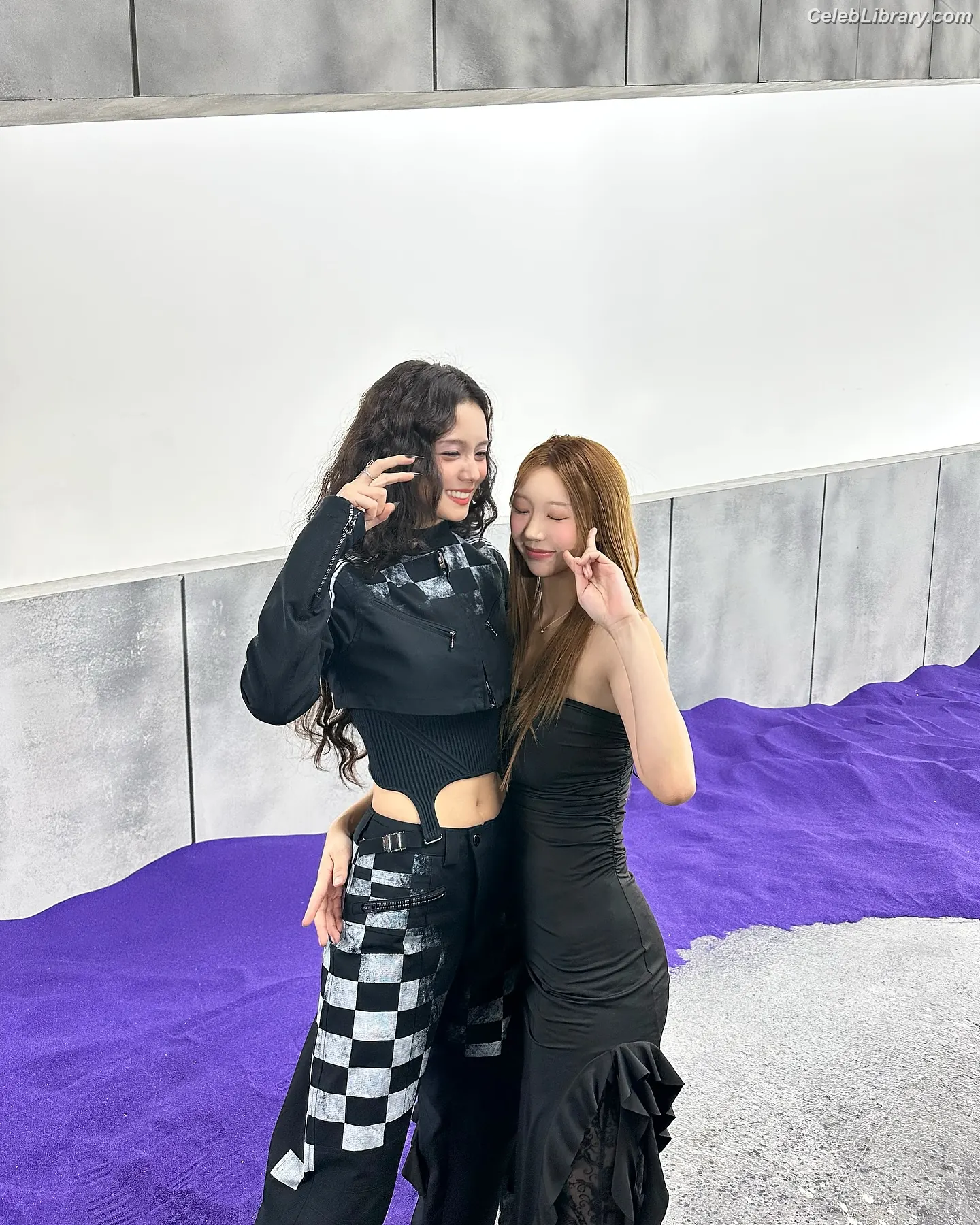 Jisoo - BLΛƆKPIИK ( BLACKPINK ) photo 3 of 2451