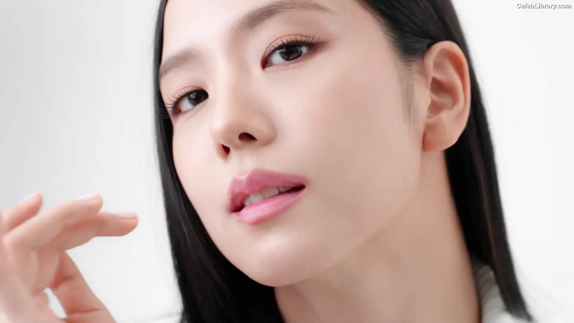 Jisoo - BLΛƆKPIИK ( BLACKPINK ) photo 21 of 2451