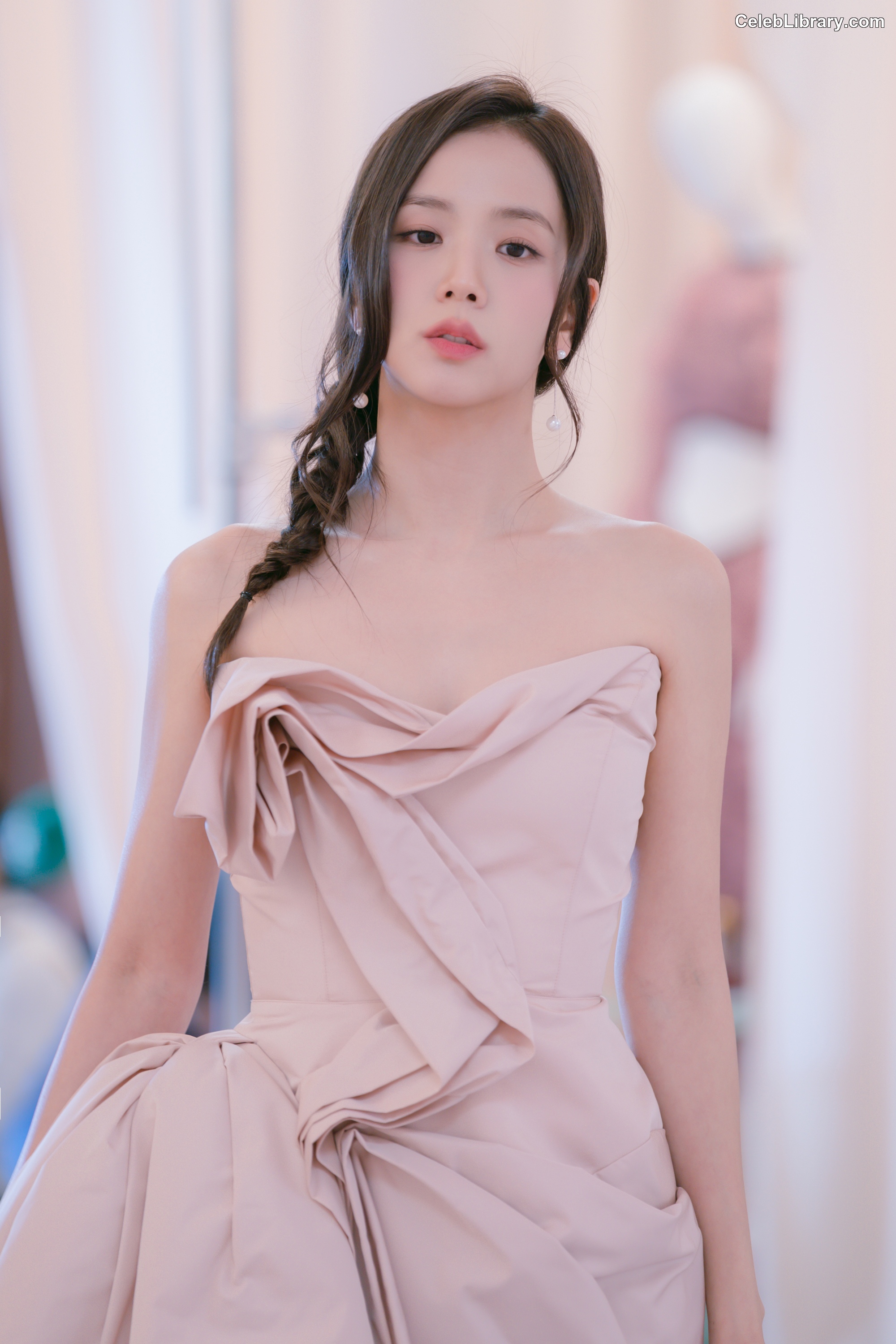 Jisoo  - BLΛƆKPIИK ( BLACKPINK ) photo 17 of 2451