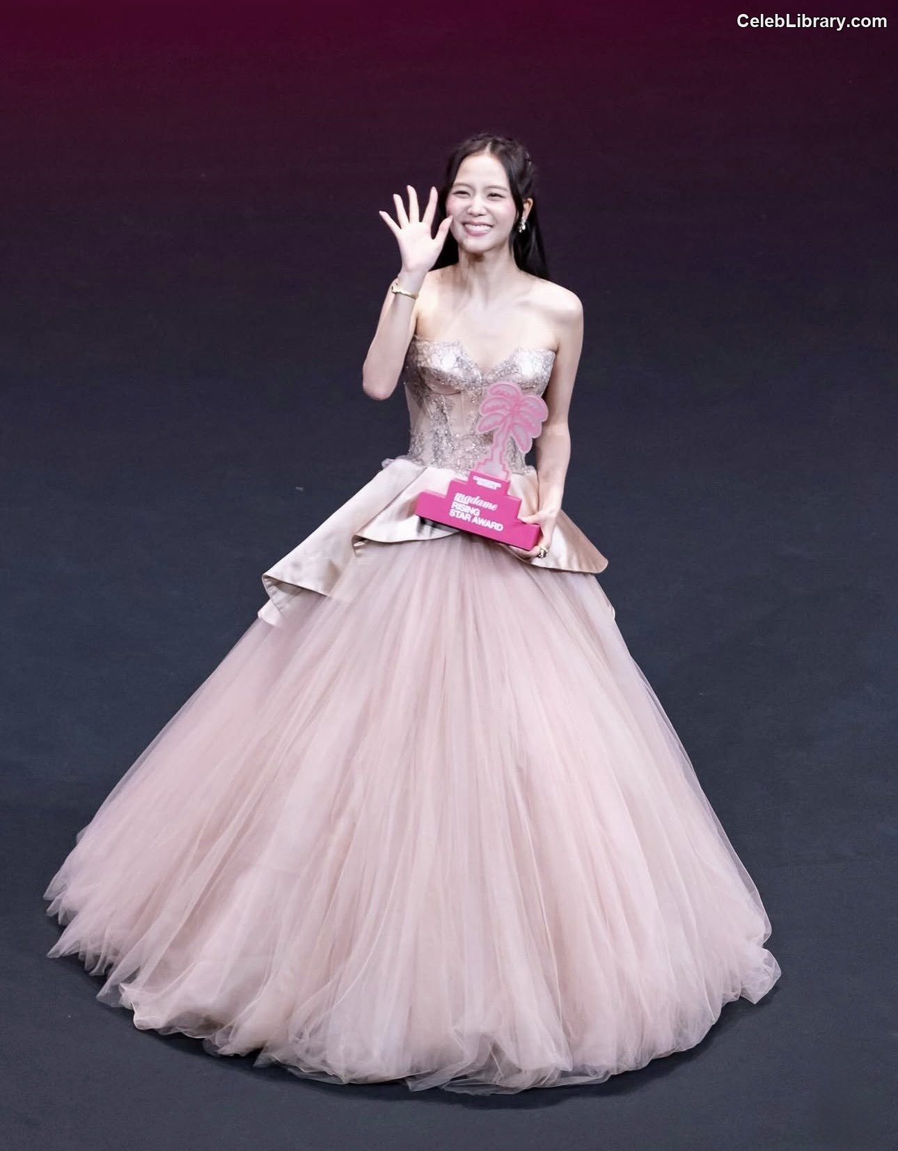 Jisoo  - BLΛƆKPIИK ( BLACKPINK ) photo 12 of 2451