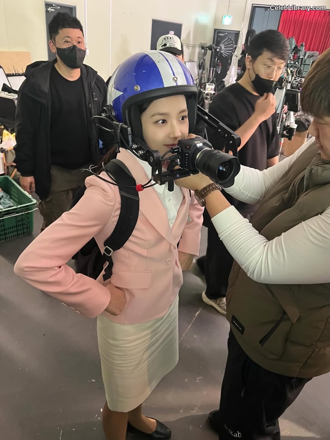 Jisoo  - BLΛƆKPIИK ( BLACKPINK ) photo 20 of 2451