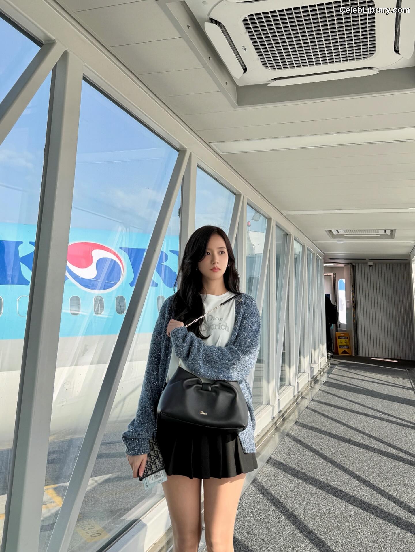Jisoo  - BLΛƆKPIИK ( BLACKPINK ) photo 24 of 2451