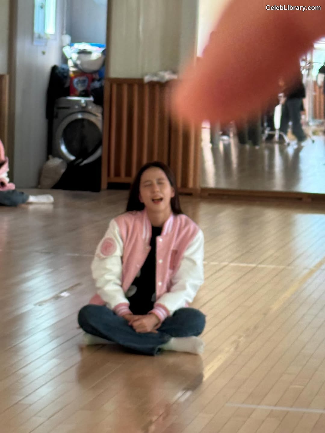 Jisoo  - BLΛƆKPIИK ( BLACKPINK ) photo 18 of 2451