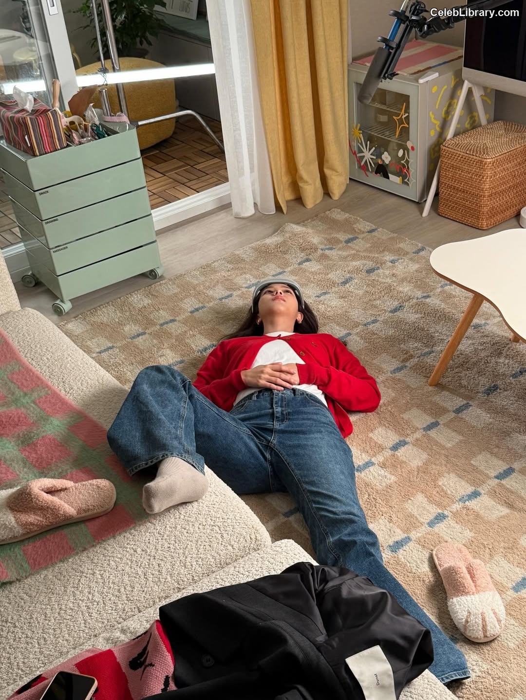 Jisoo  - BLΛƆKPIИK ( BLACKPINK ) photo 2 of 2451