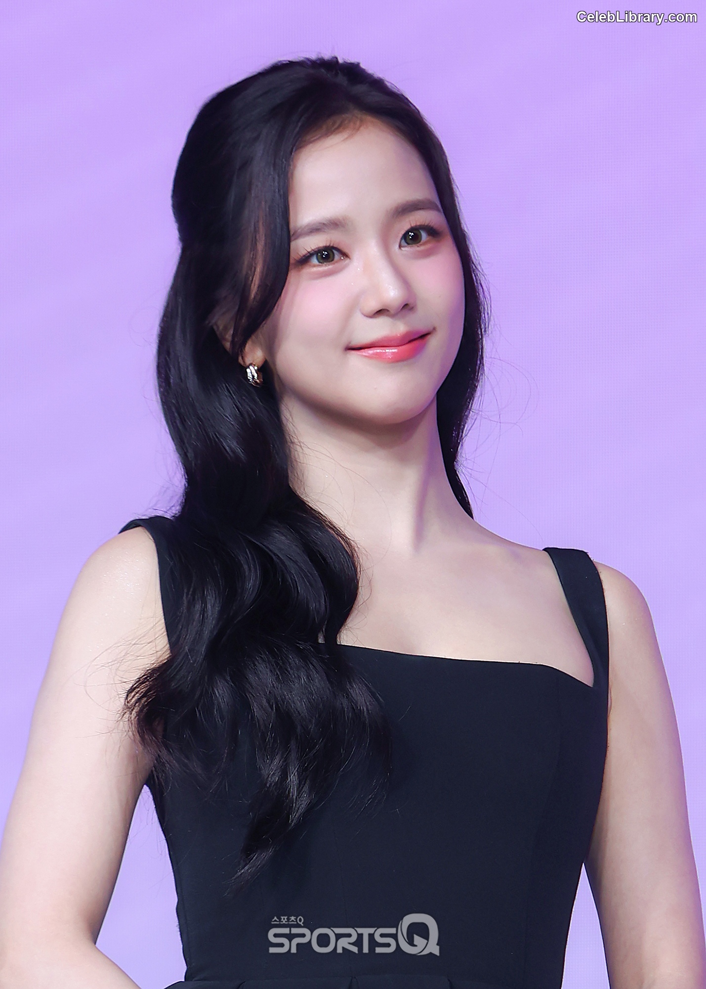 Jisoo  - BLΛƆKPIИK ( BLACKPINK ) photo 7 of 2451