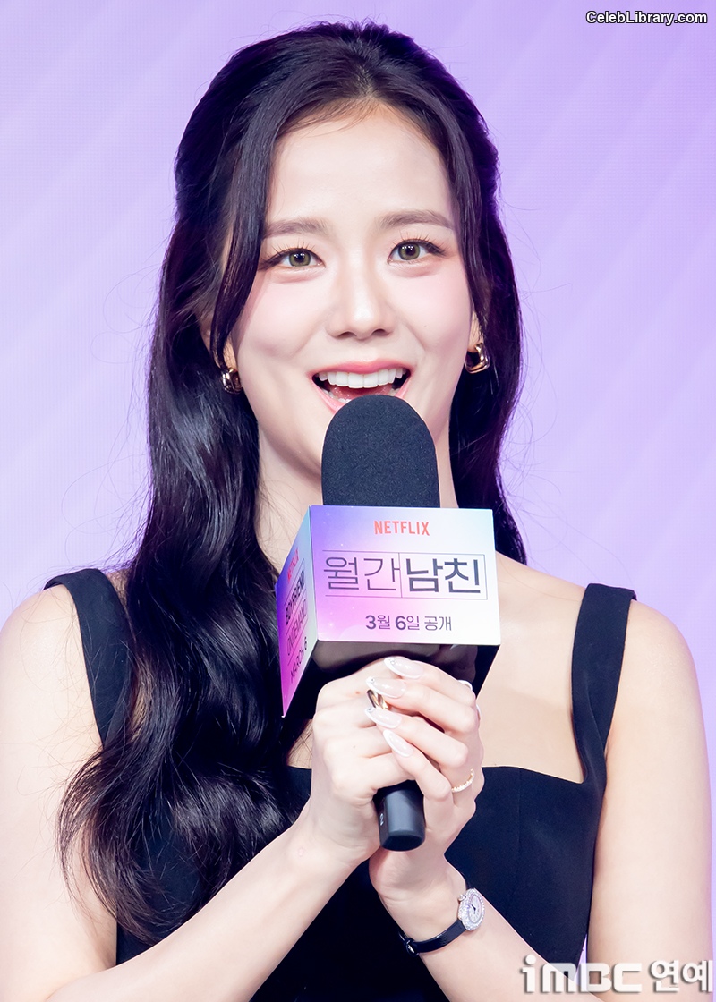 Jisoo  - BLΛƆKPIИK ( BLACKPINK ) photo 13 of 2451