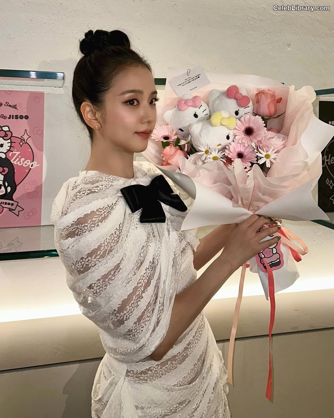 Jisoo  - BLΛƆKPIИK ( BLACKPINK ) photo 16 of 2451