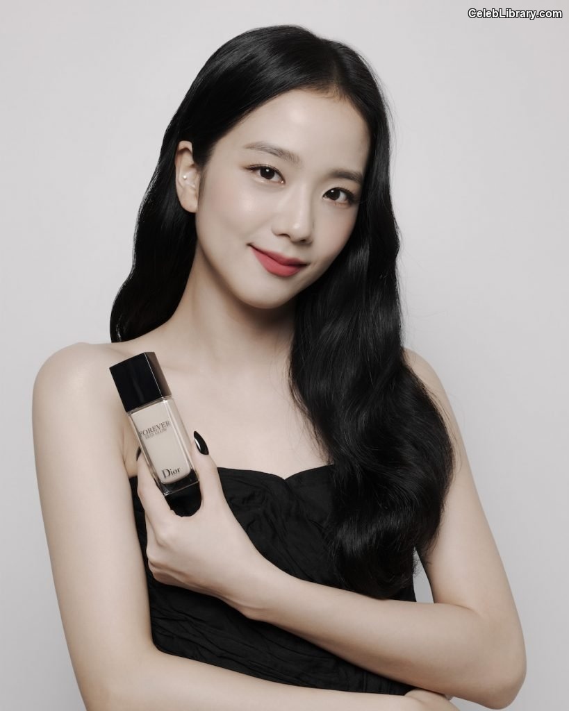 Jisoo  - BLΛƆKPIИK ( BLACKPINK ) photo 9 of 2451