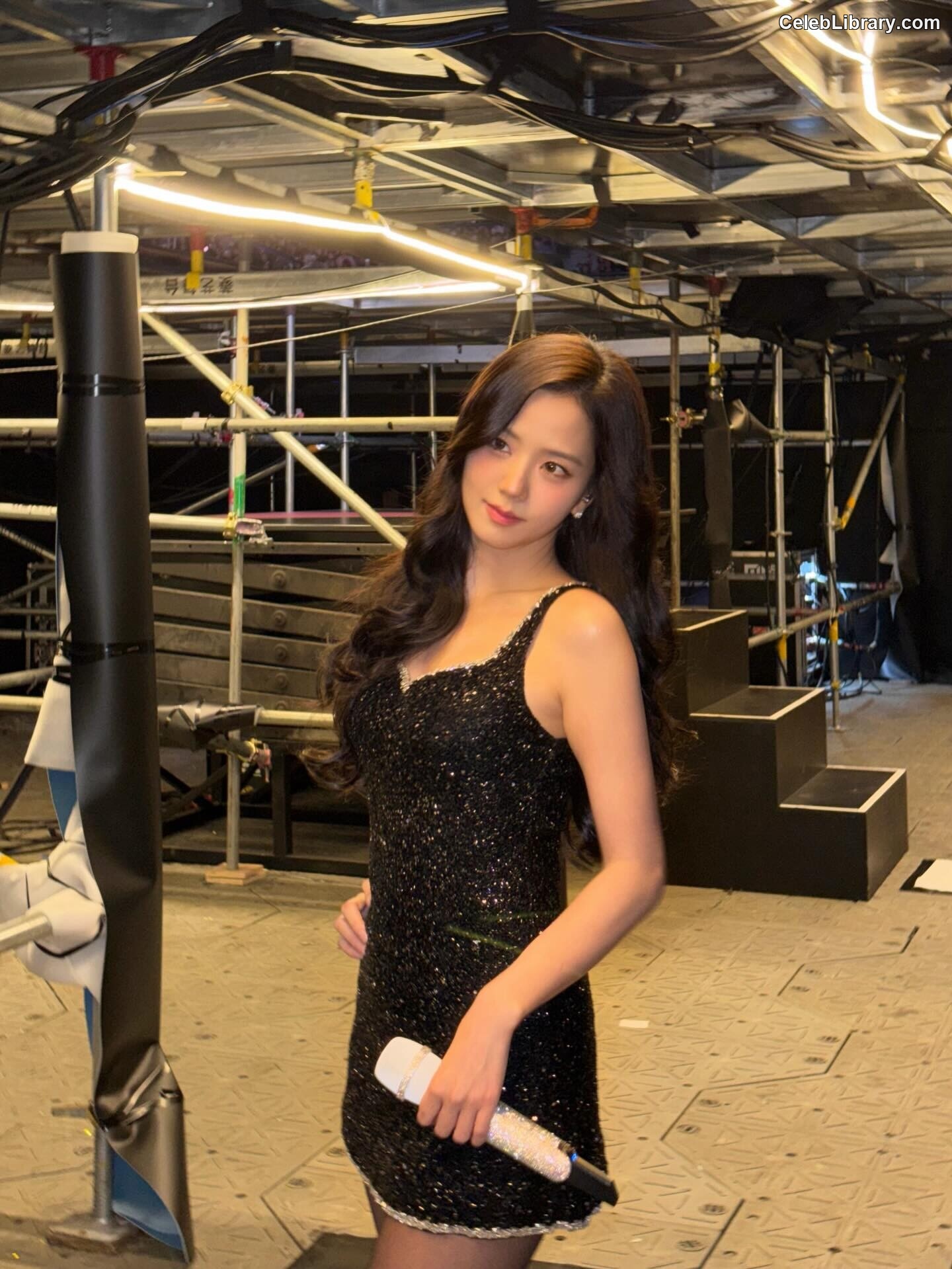 Jisoo  - BLΛƆKPIИK ( BLACKPINK ) photo 6 of 2451