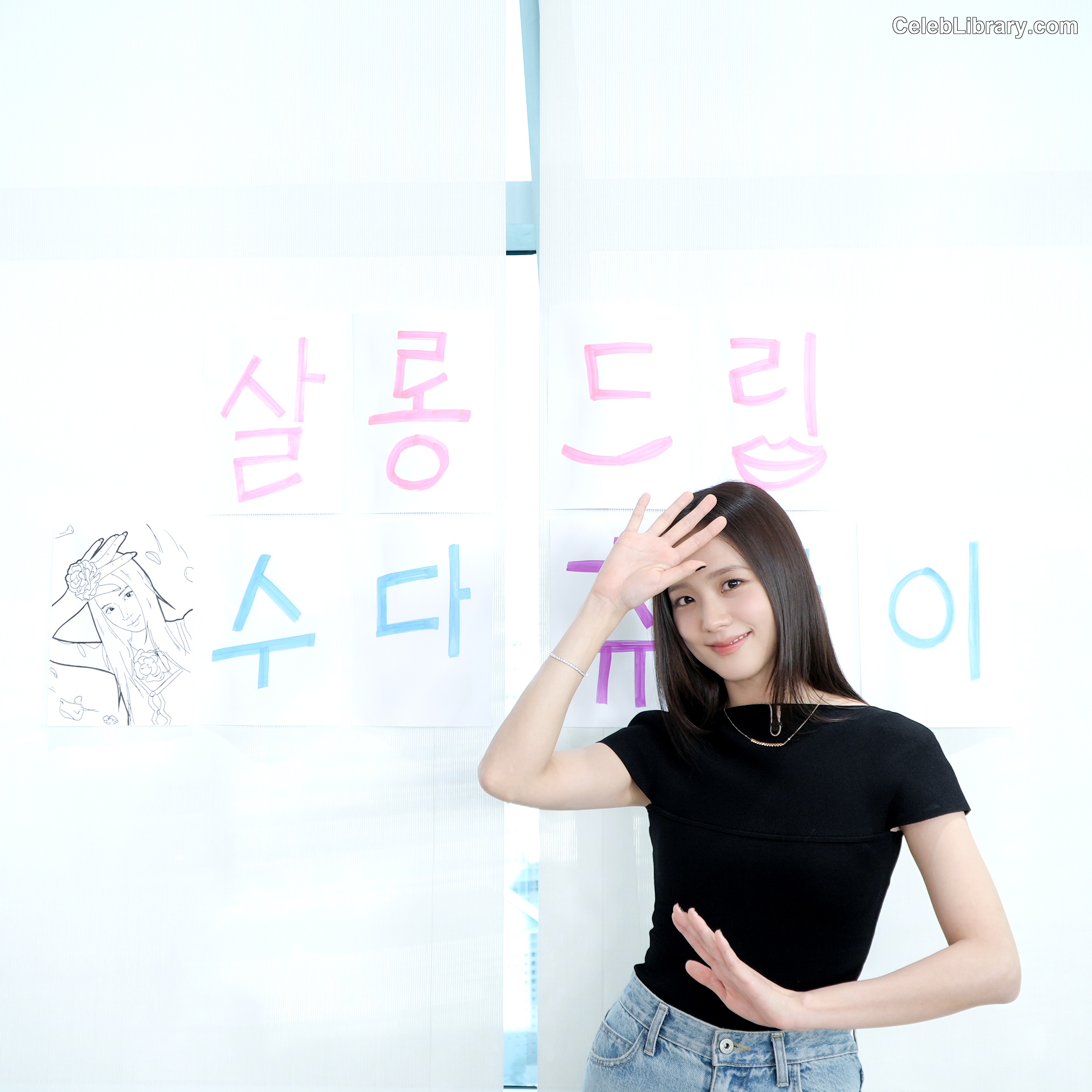Jisoo  - BLΛƆKPIИK ( BLACKPINK ) photo 7 of 2451