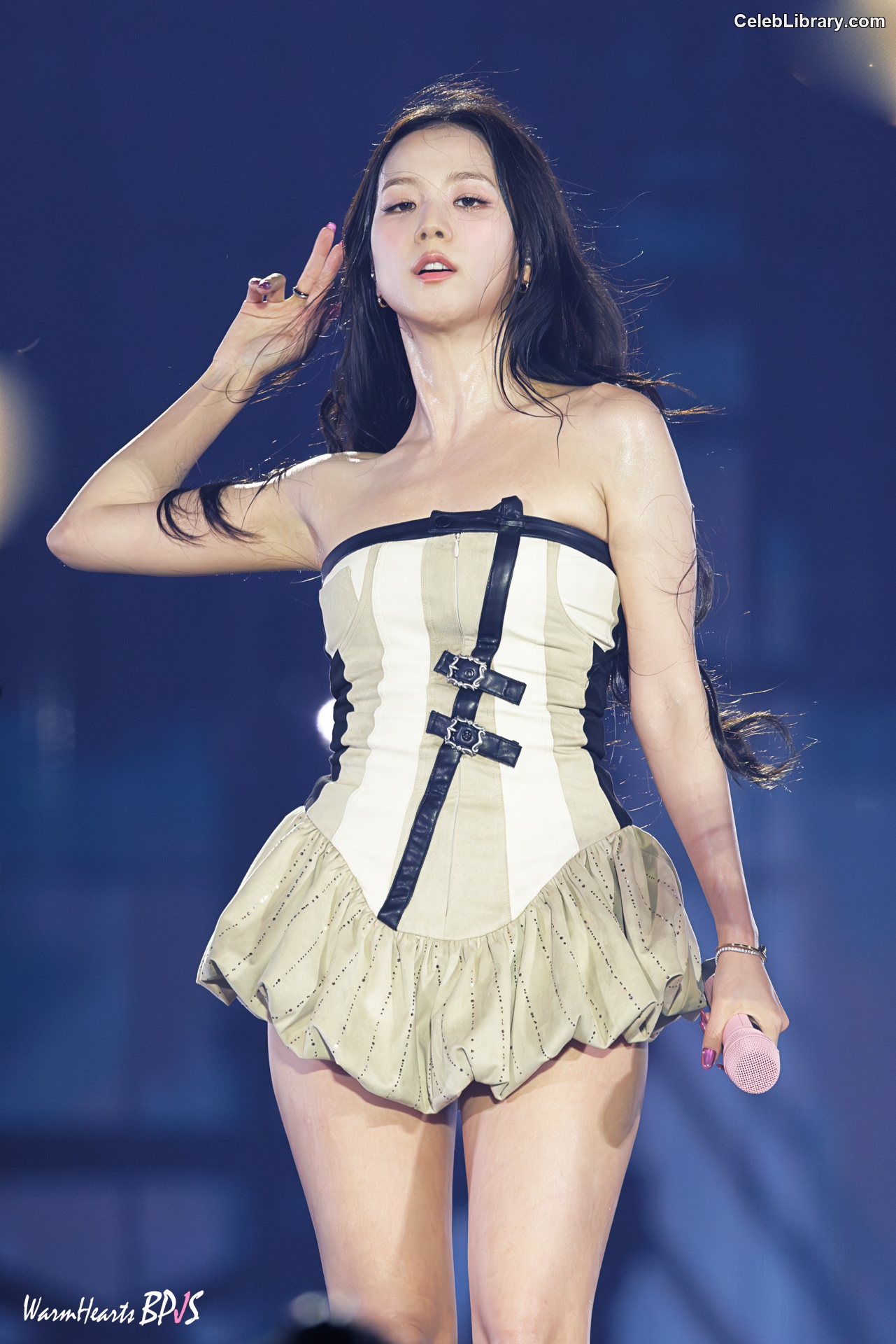 Jisoo  - BLΛƆKPIИK ( BLACKPINK ) photo 20 of 2451