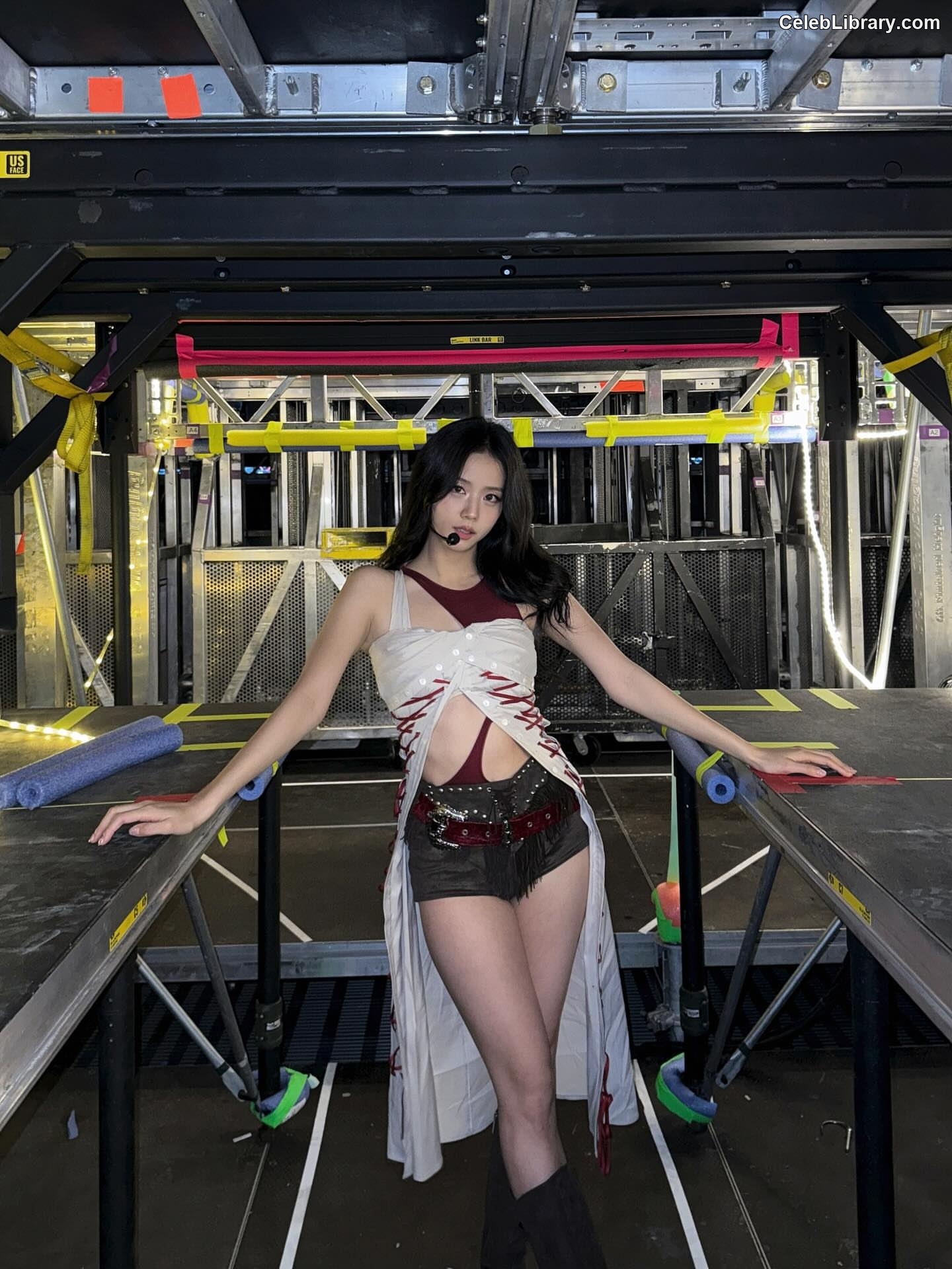 Jisoo  - BLΛƆKPIИK ( BLACKPINK ) photo 5 of 2451