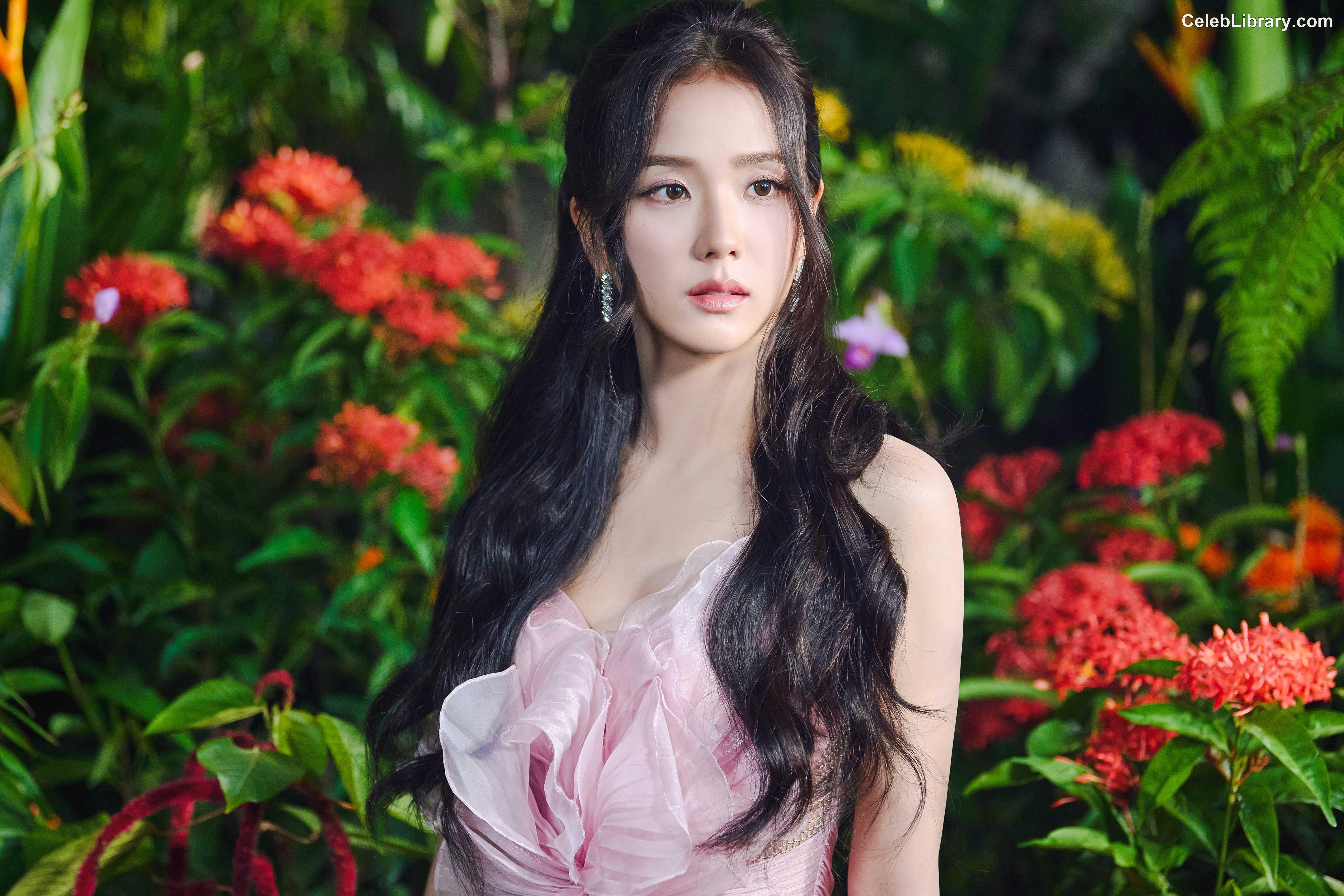 Jisoo  - BLΛƆKPIИK ( BLACKPINK ) photo 24 of 2451